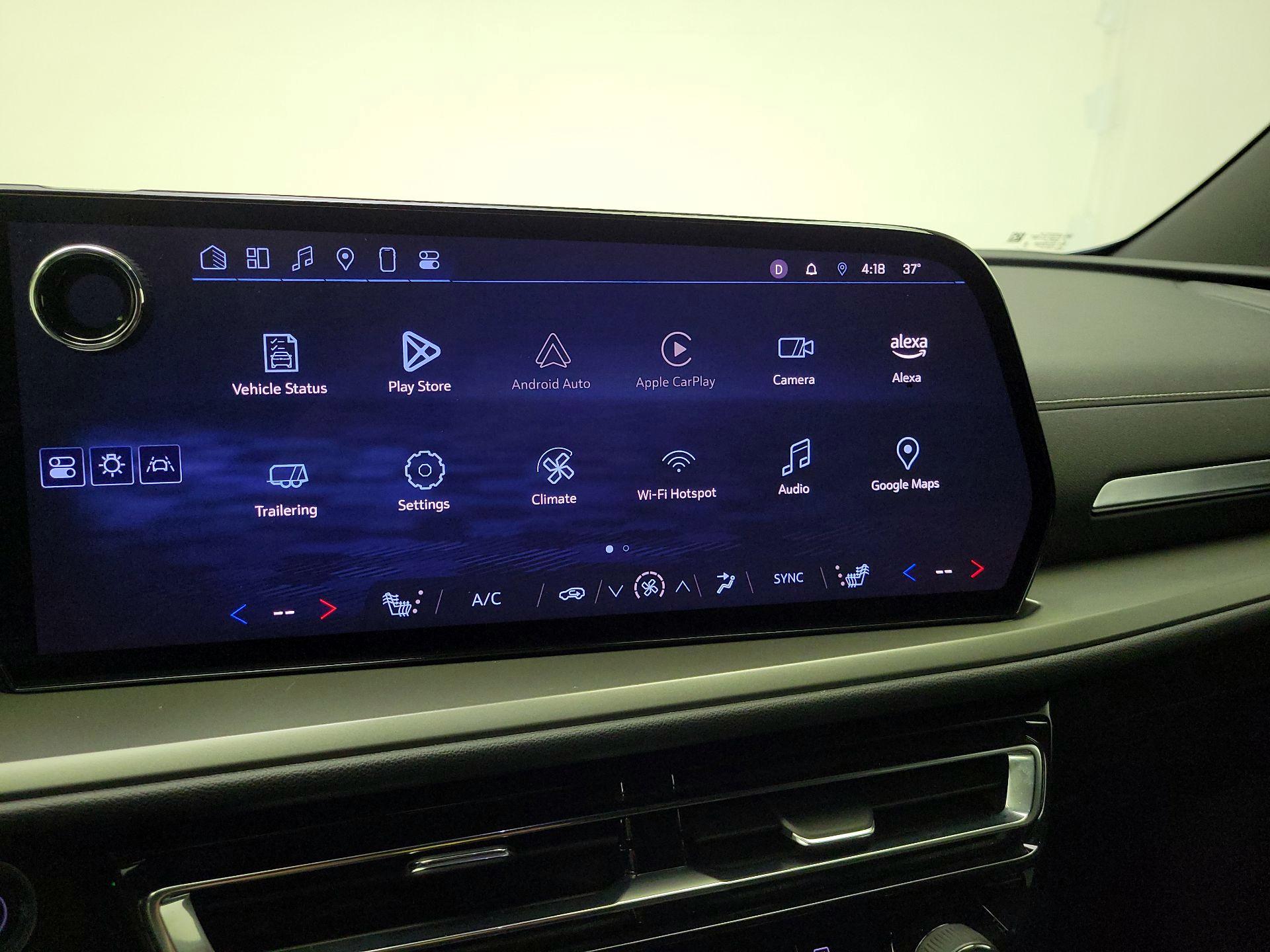 Thumbnail: 2025 Chevrolet Traverse - 14