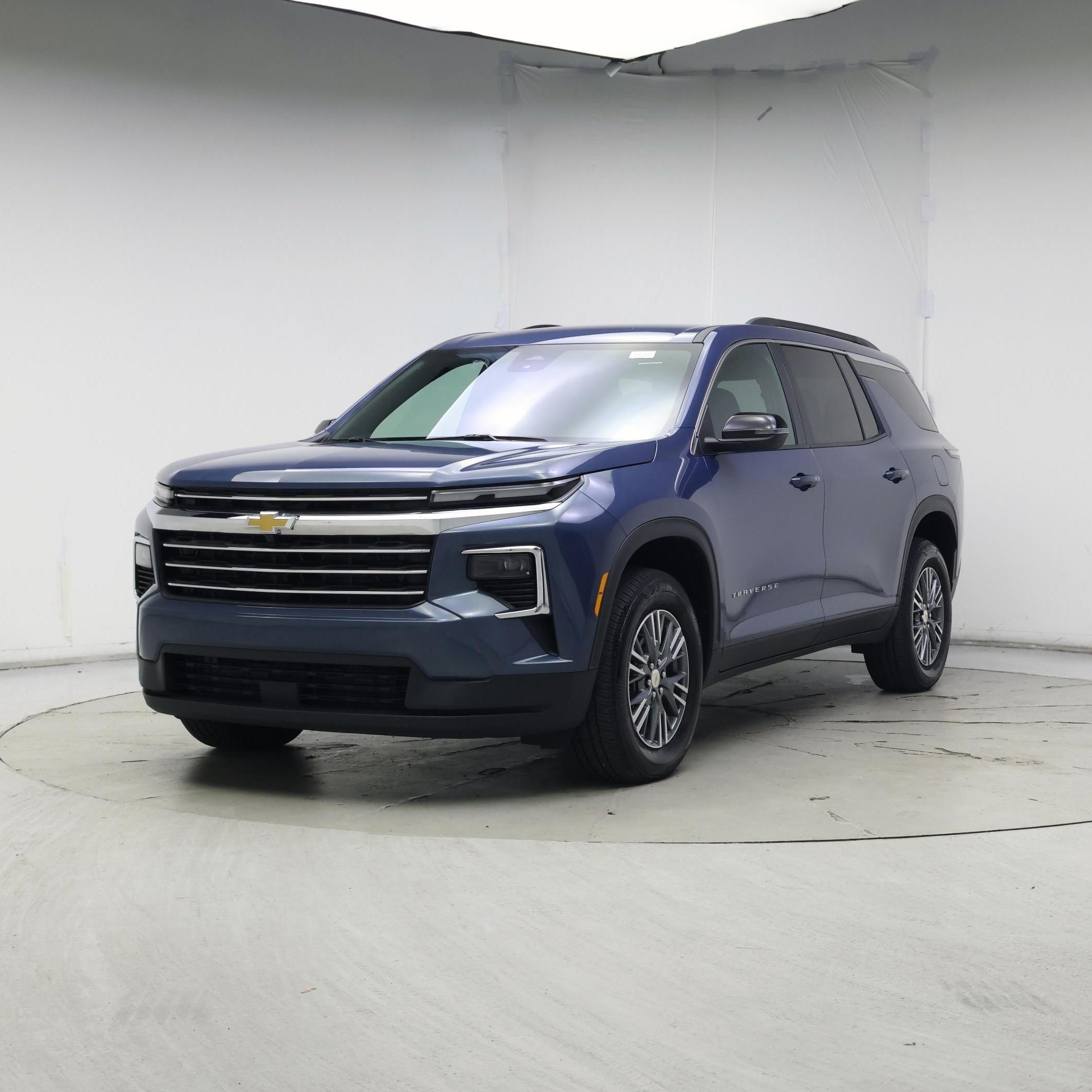 Thumbnail: 2025 Chevrolet Traverse - 4