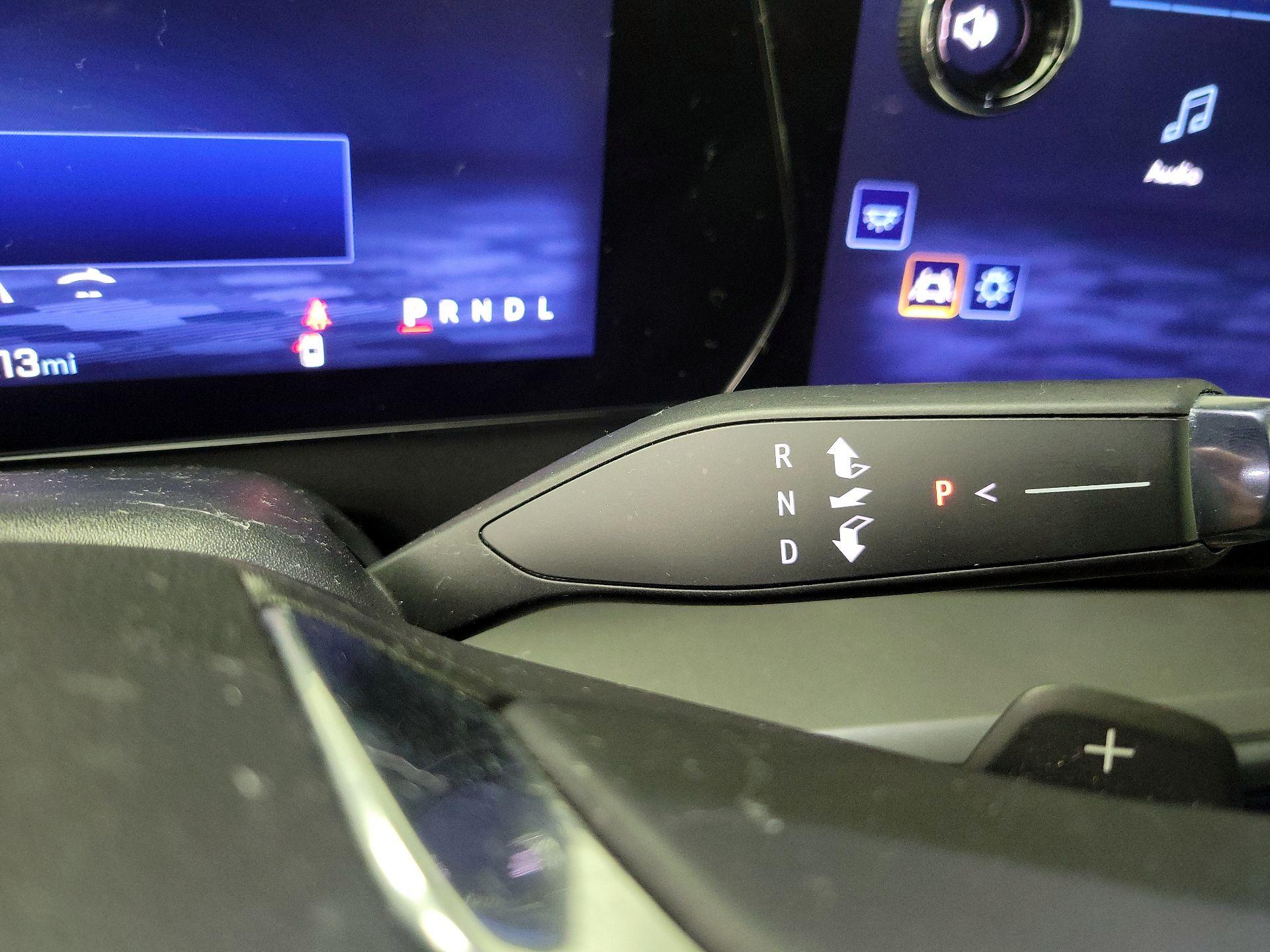 Thumbnail: 2025 Chevrolet Traverse - 17