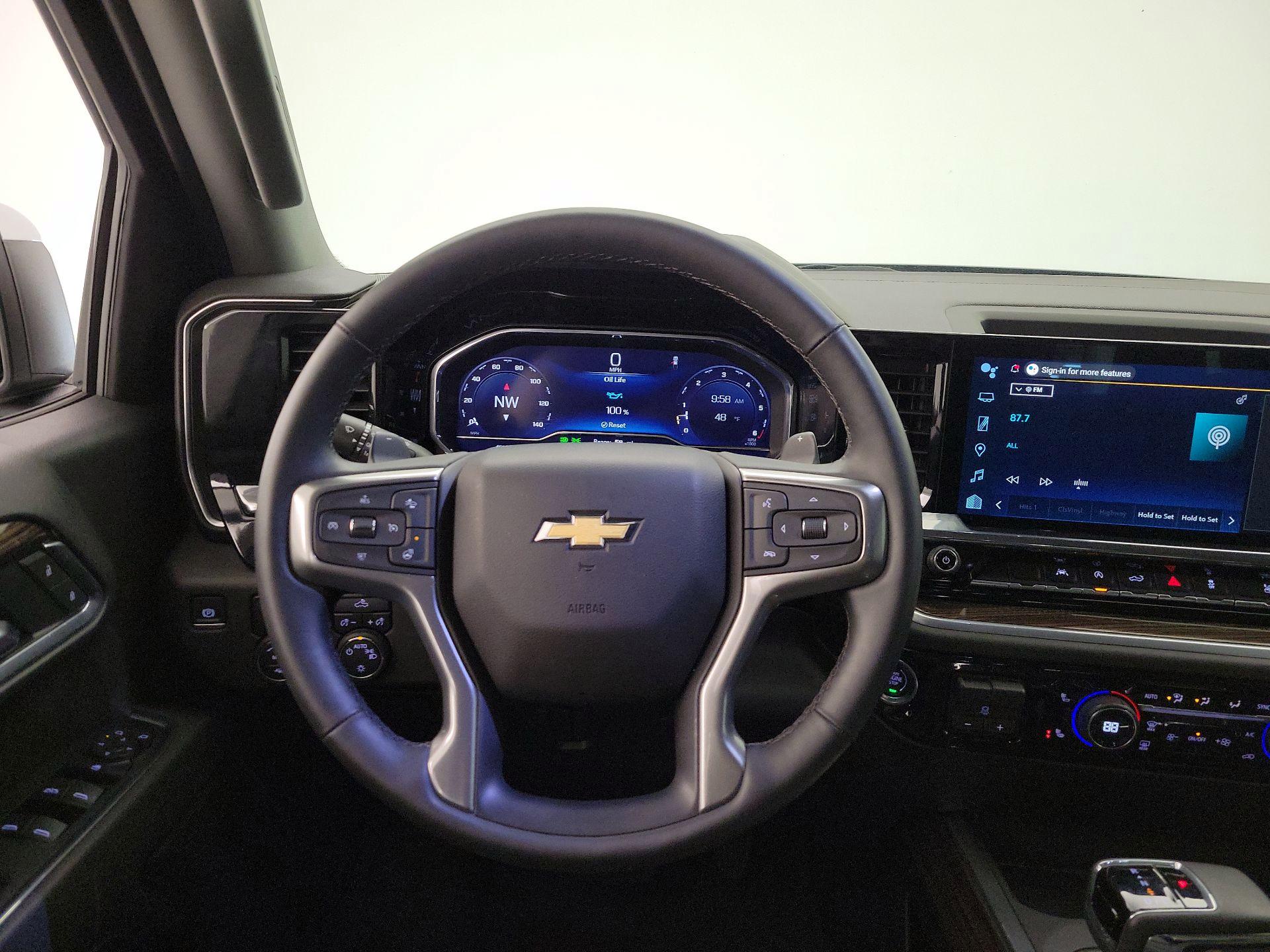 Thumbnail: 2025 Chevrolet Silverado 1500 - 10