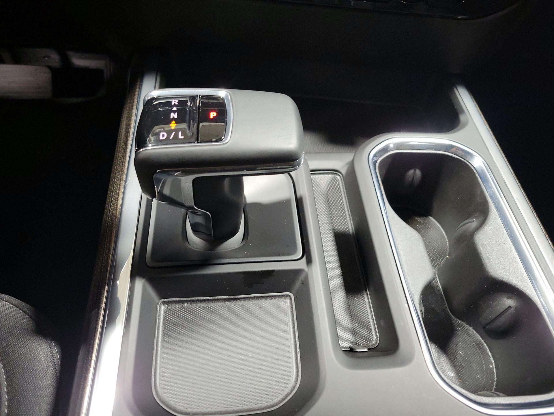 Thumbnail: 2025 Chevrolet Silverado 1500 - 17