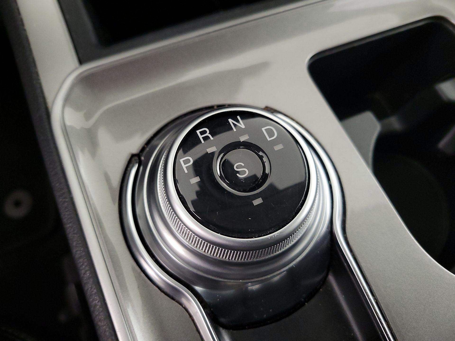 Thumbnail: 2024 Ford Edge - 18