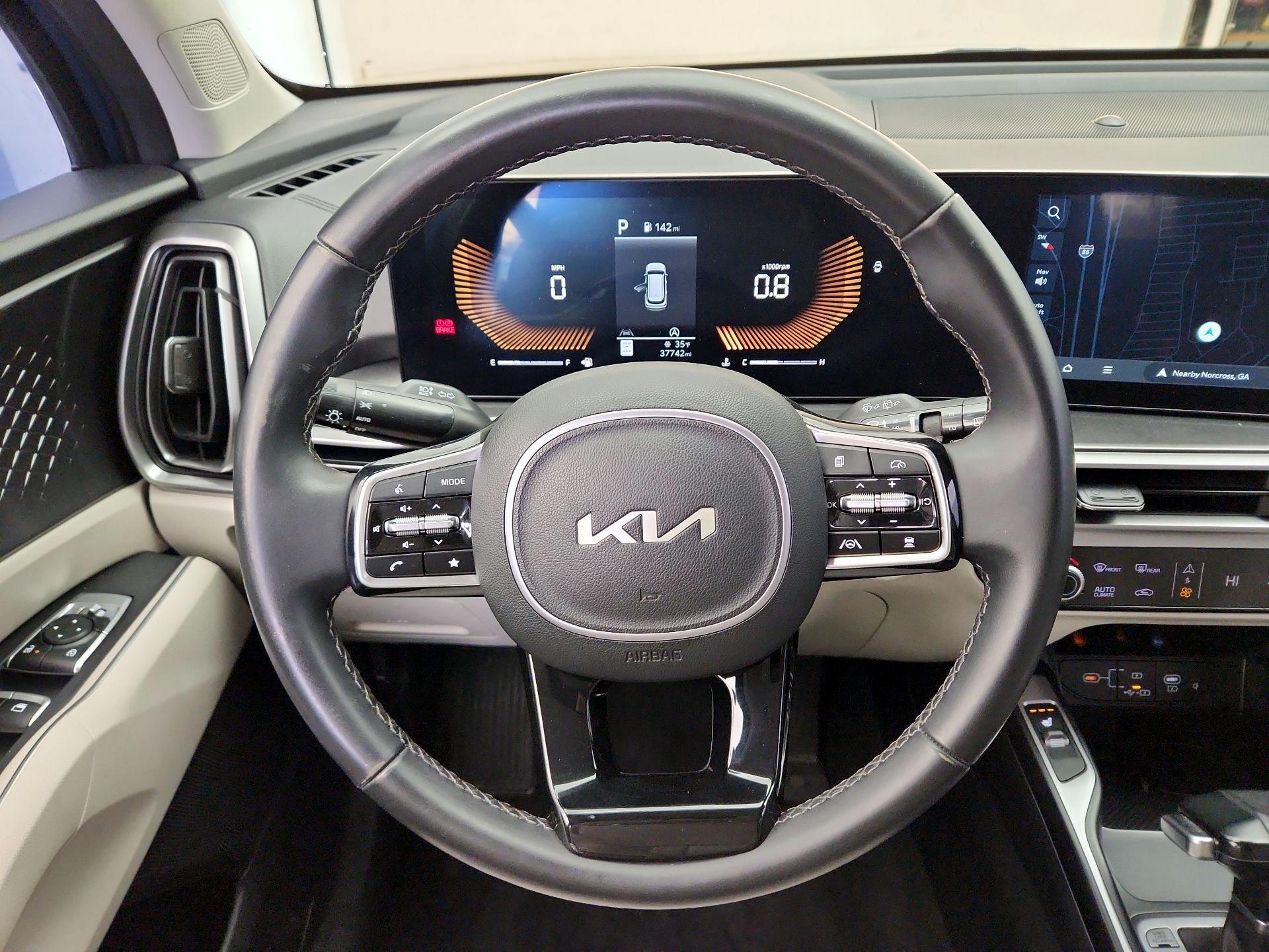 Thumbnail: 2024 Kia Sorento - 10