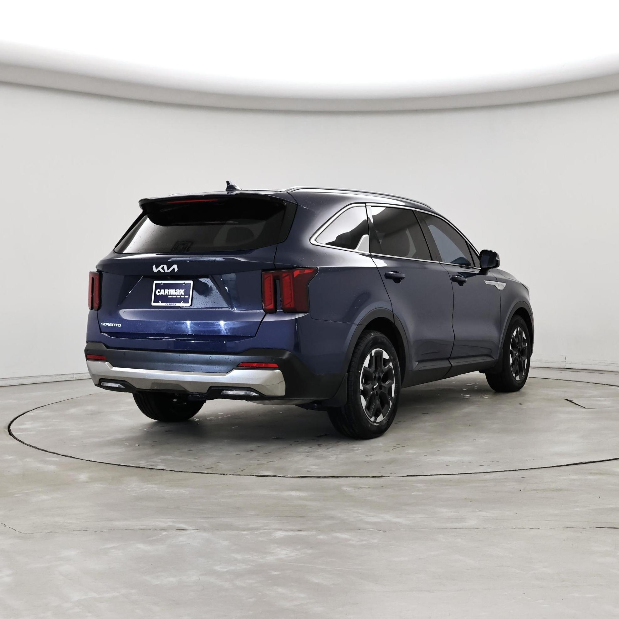 Thumbnail: 2024 Kia Sorento - 8