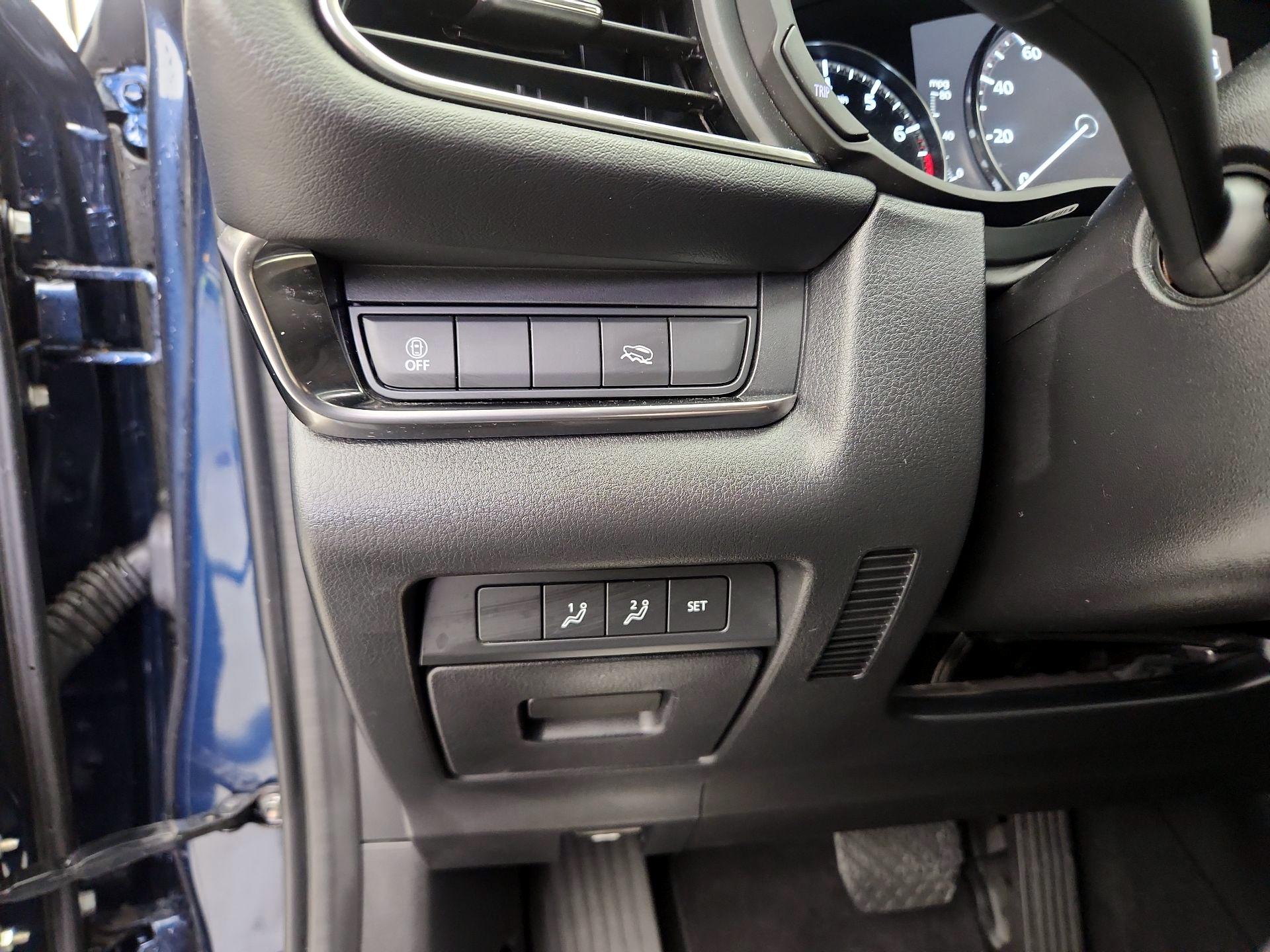 Thumbnail: 2022 Mazda CX-30 - 13