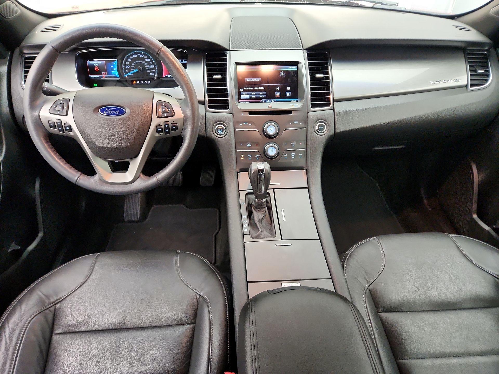 Thumbnail: 2015 Ford Taurus - 9