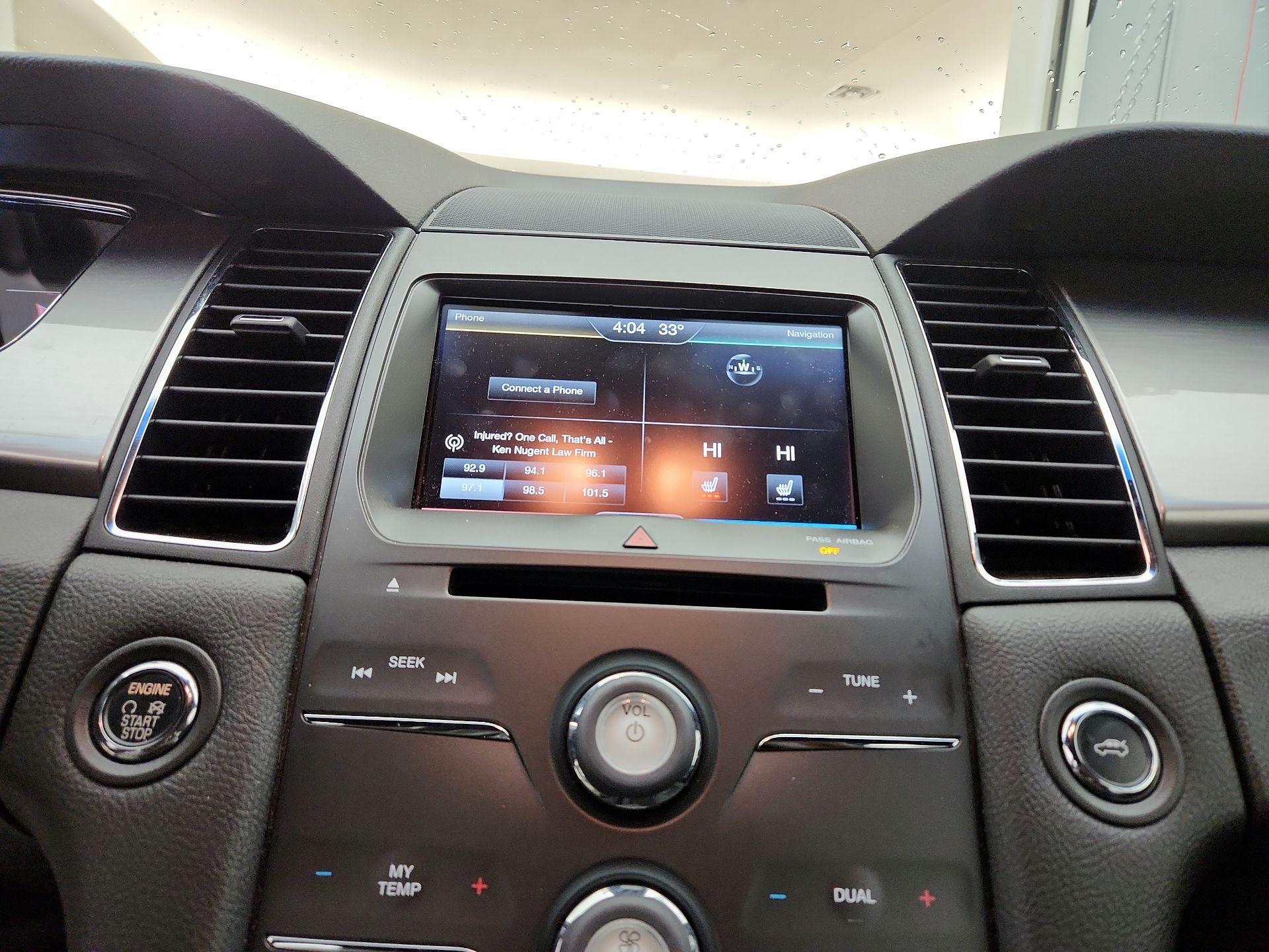 Thumbnail: 2015 Ford Taurus - 15