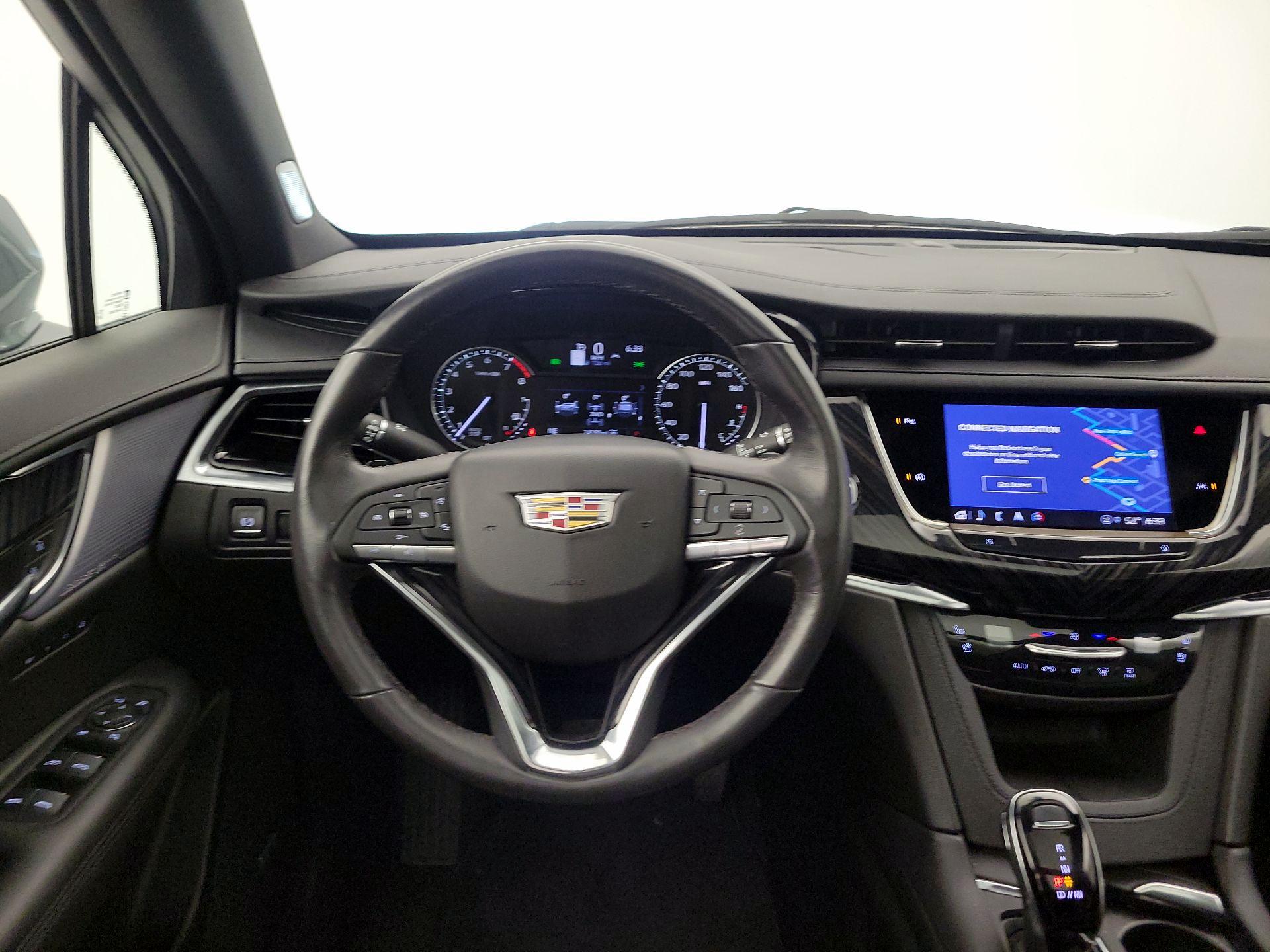 Thumbnail: 2025 Cadillac XT6 - 10