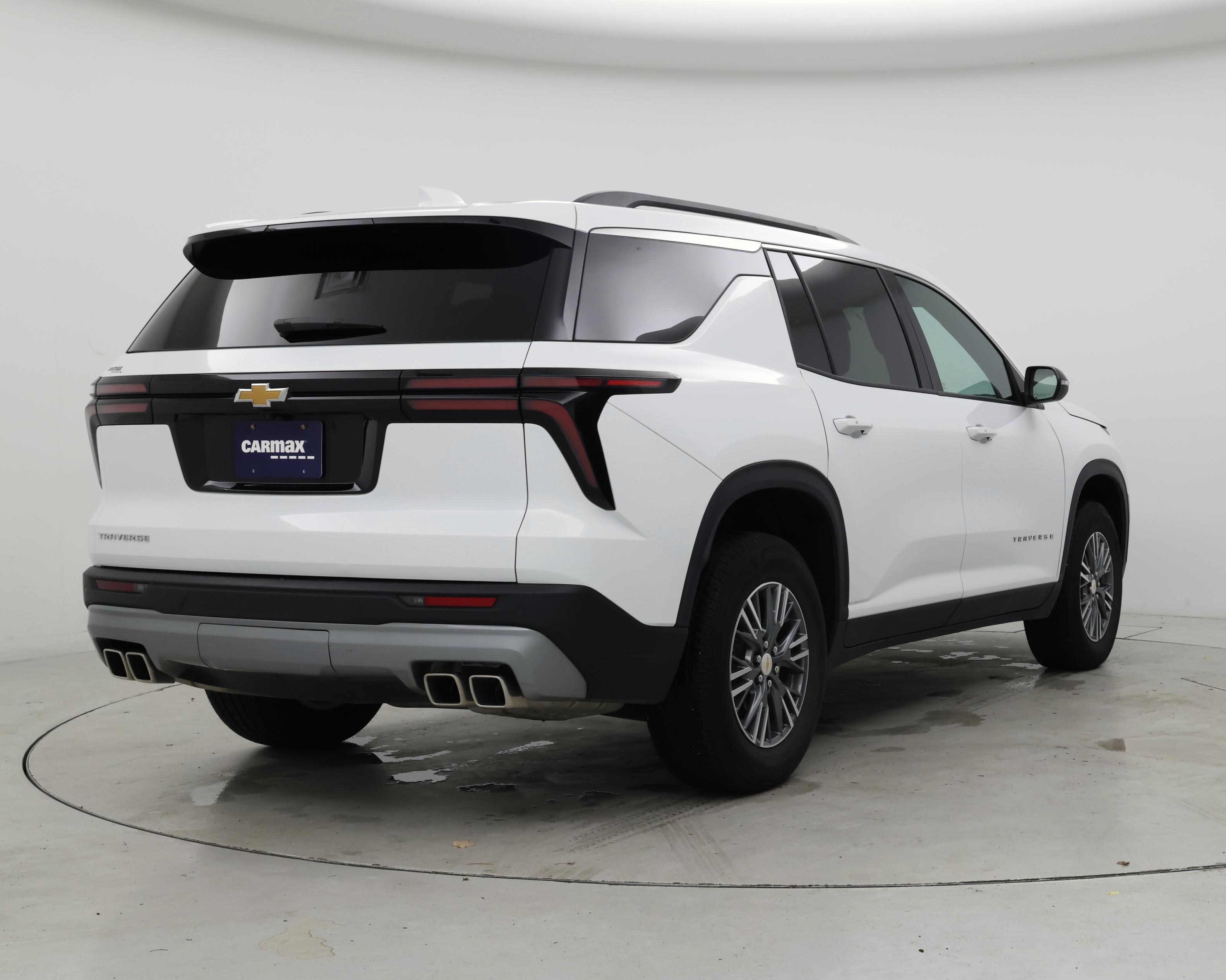 Thumbnail: 2025 Chevrolet Traverse - 8