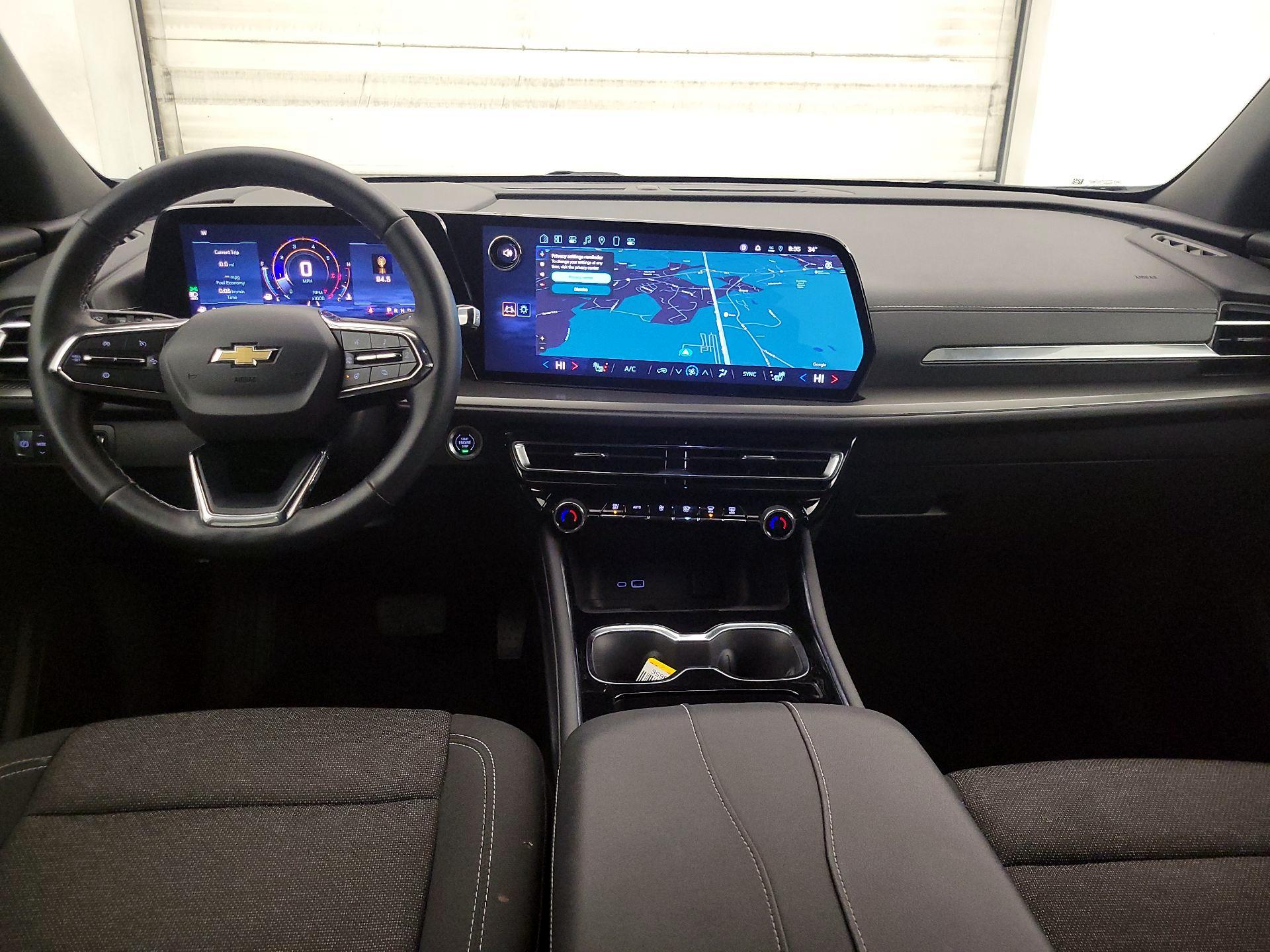 Thumbnail: 2025 Chevrolet Traverse - 9