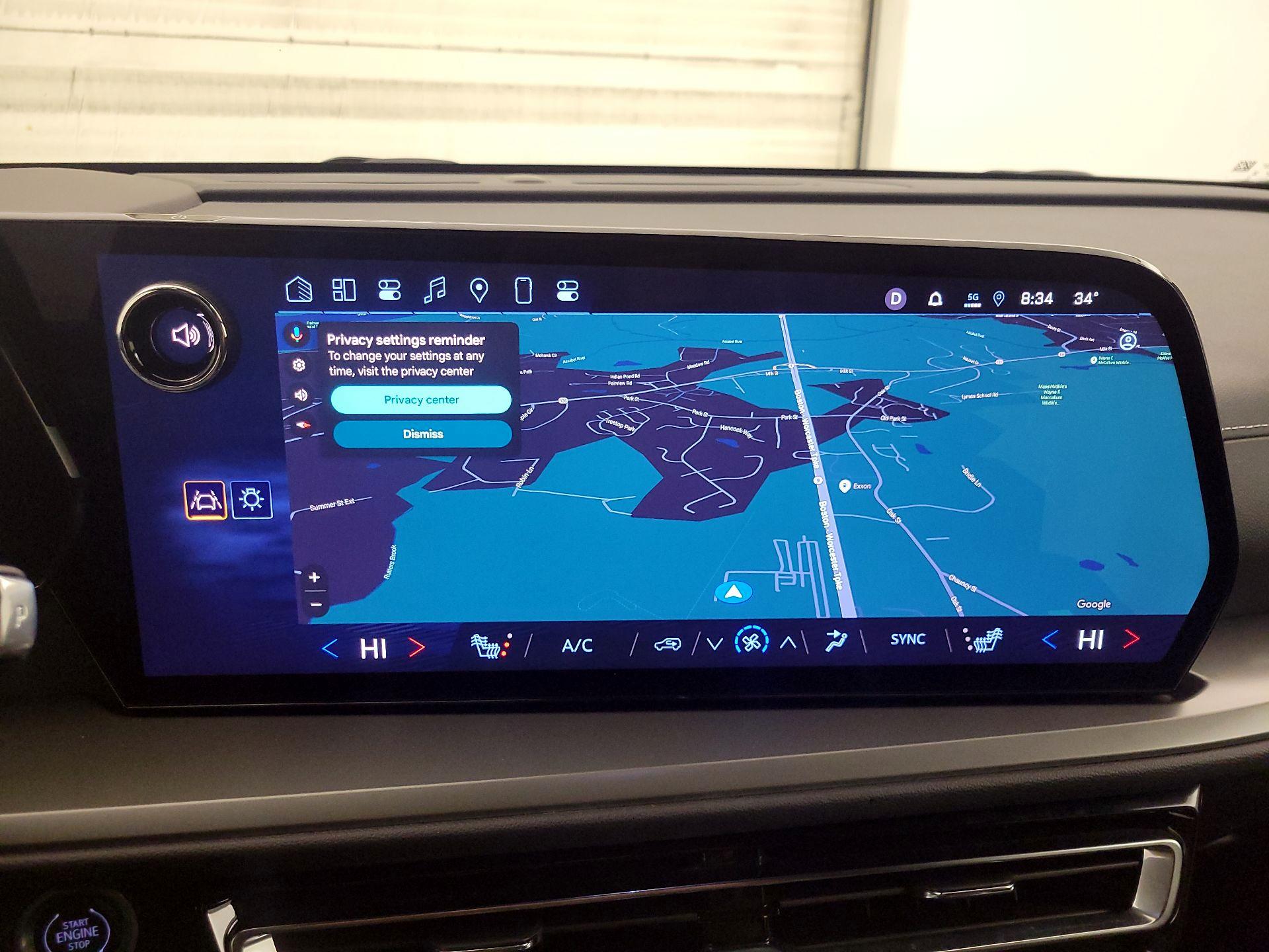 Thumbnail: 2025 Chevrolet Traverse - 14