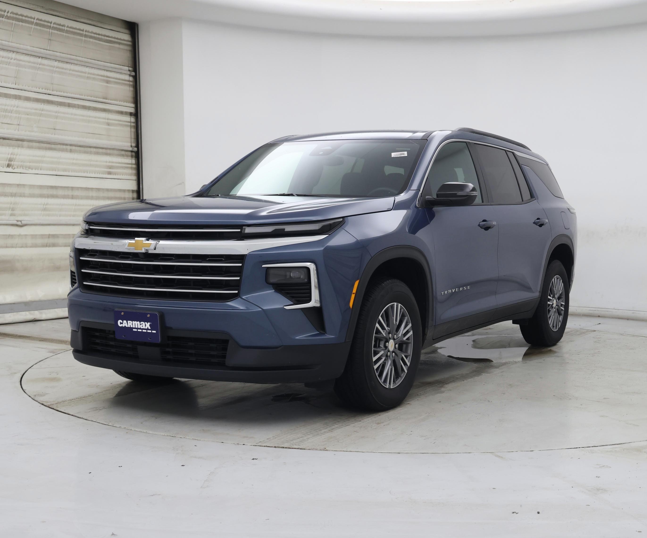 Thumbnail: 2025 Chevrolet Traverse - 4