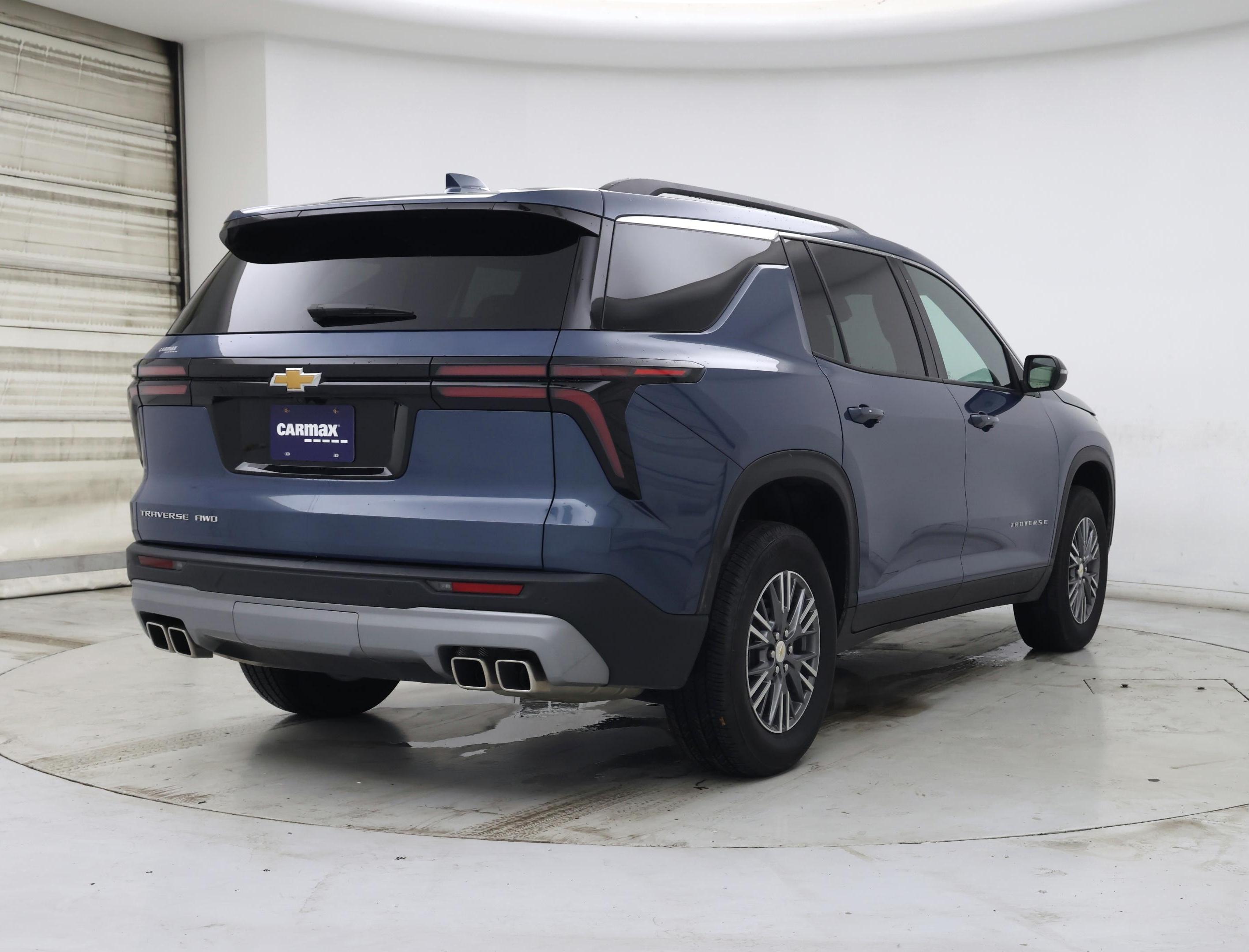 Thumbnail: 2025 Chevrolet Traverse - 8