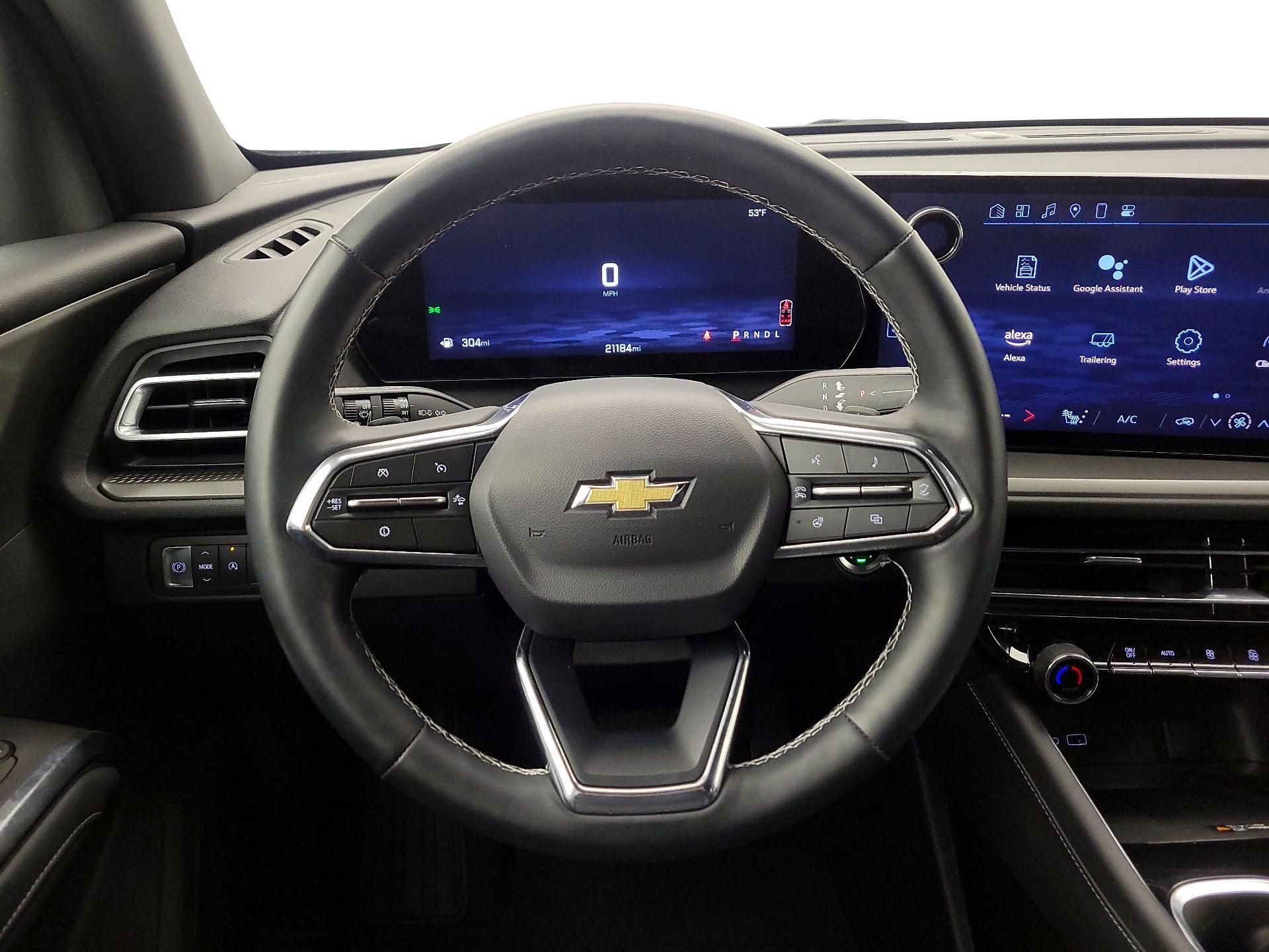 Thumbnail: 2025 Chevrolet Traverse - 10