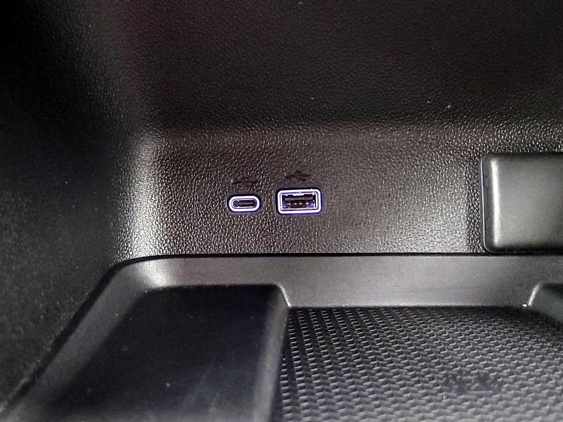 Thumbnail: 2025 Chevrolet Traverse - 18