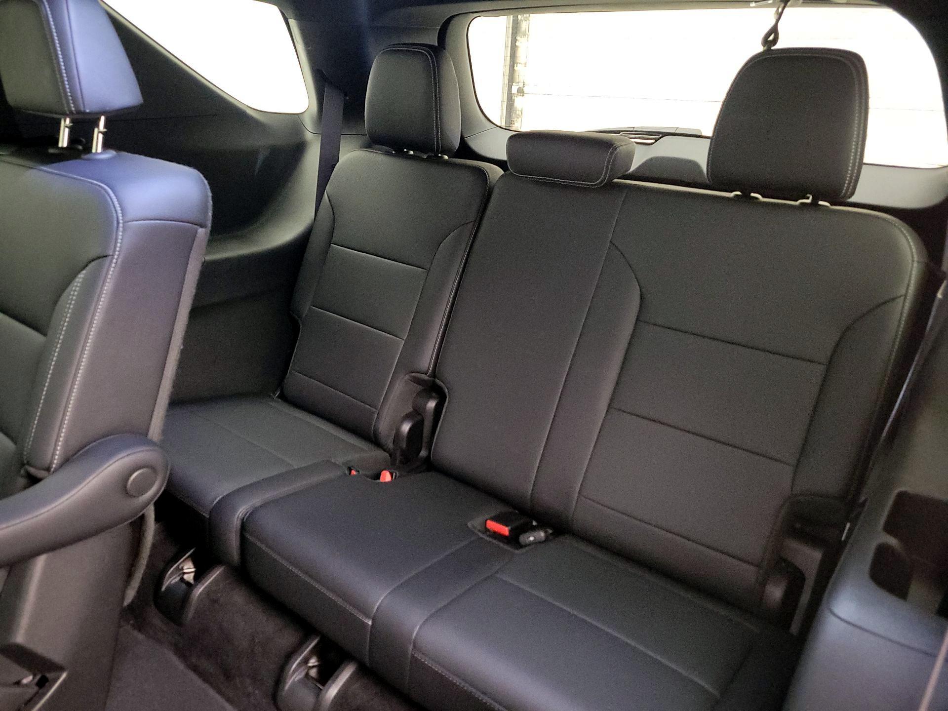 Thumbnail: 2025 Chevrolet Traverse - 20