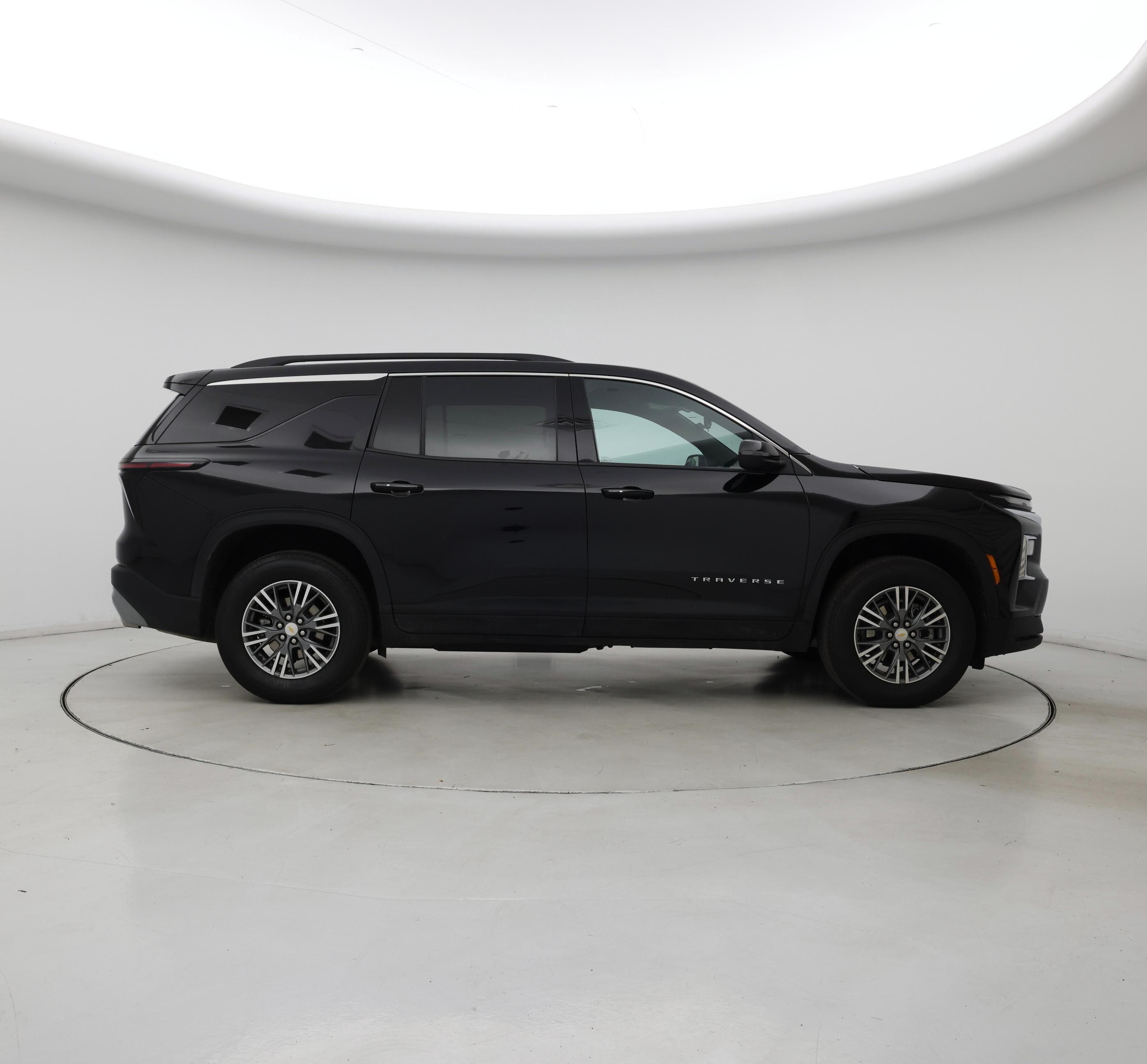 Thumbnail: 2025 Chevrolet Traverse - 7