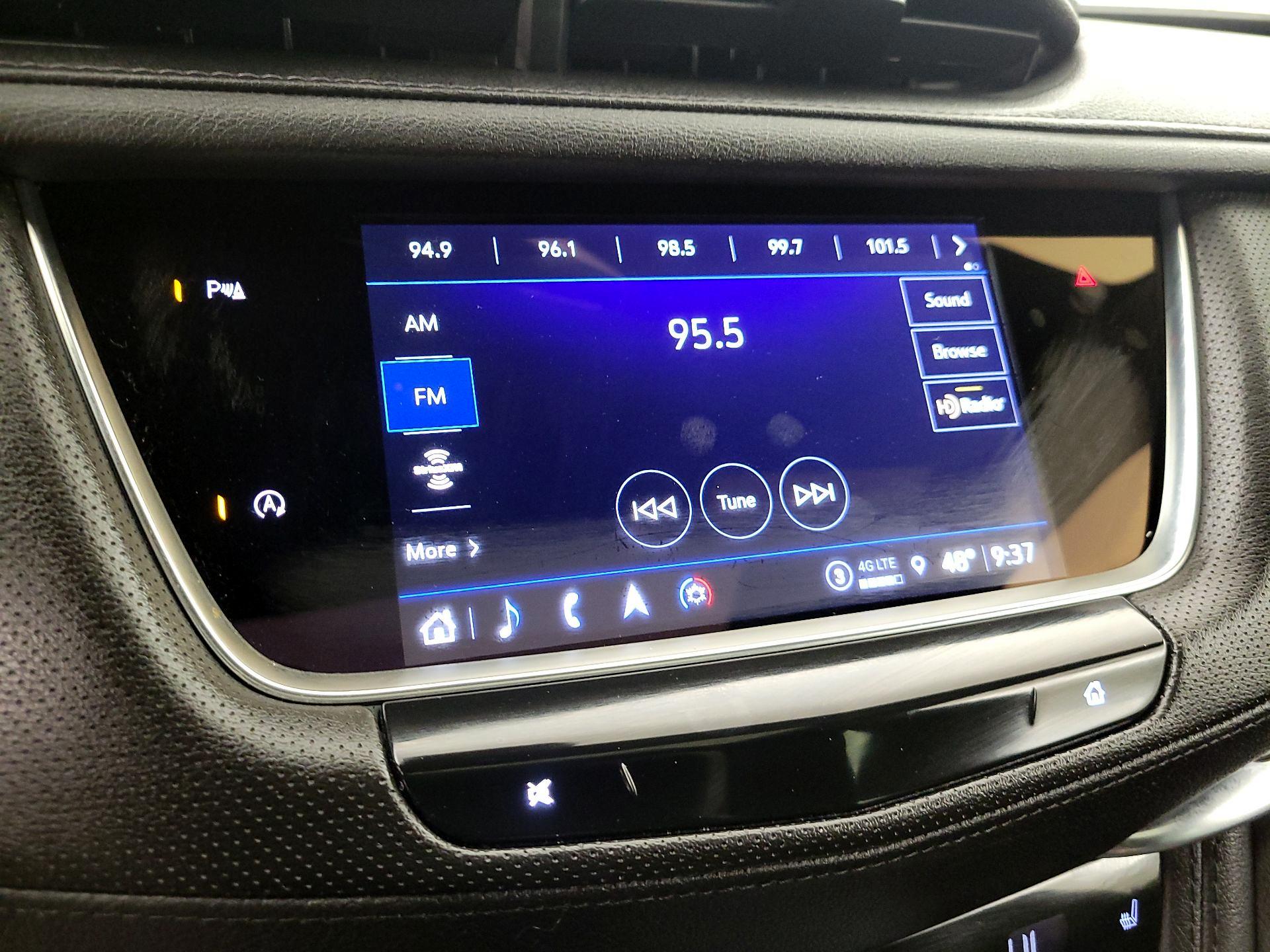 Thumbnail: 2025 Cadillac XT5 - 16