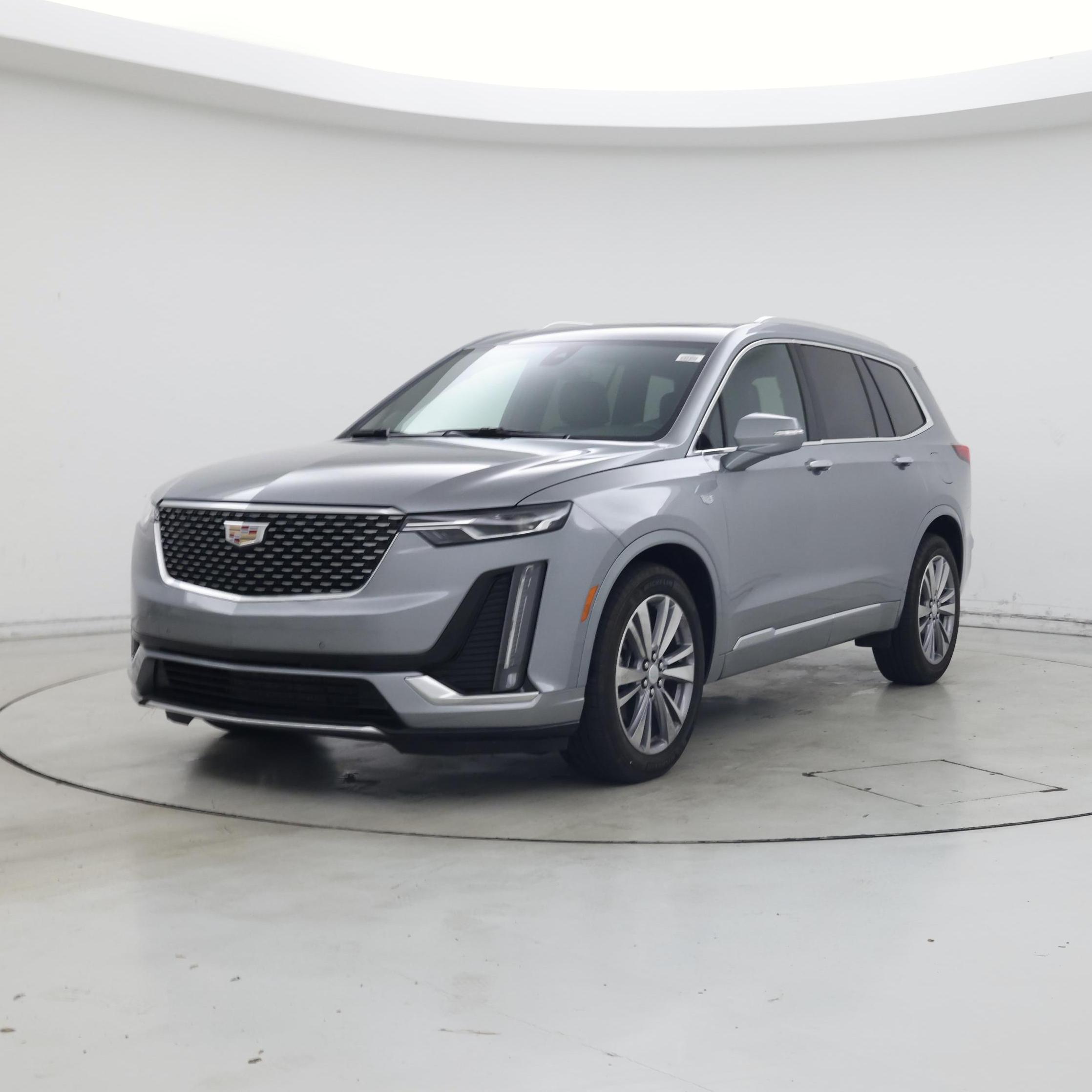 Thumbnail: 2025 Cadillac XT6 - 4