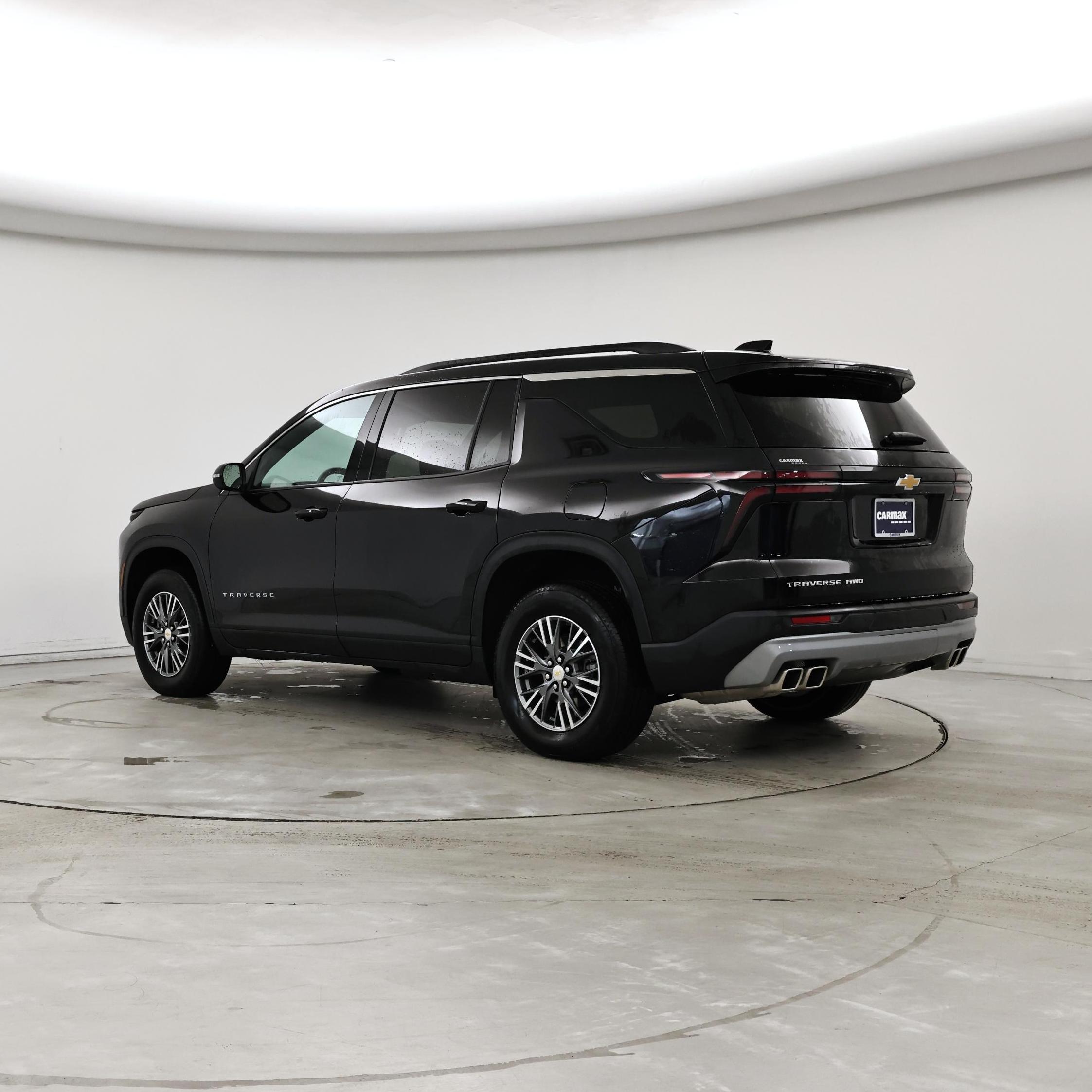 Thumbnail: 2025 Chevrolet Traverse - 2