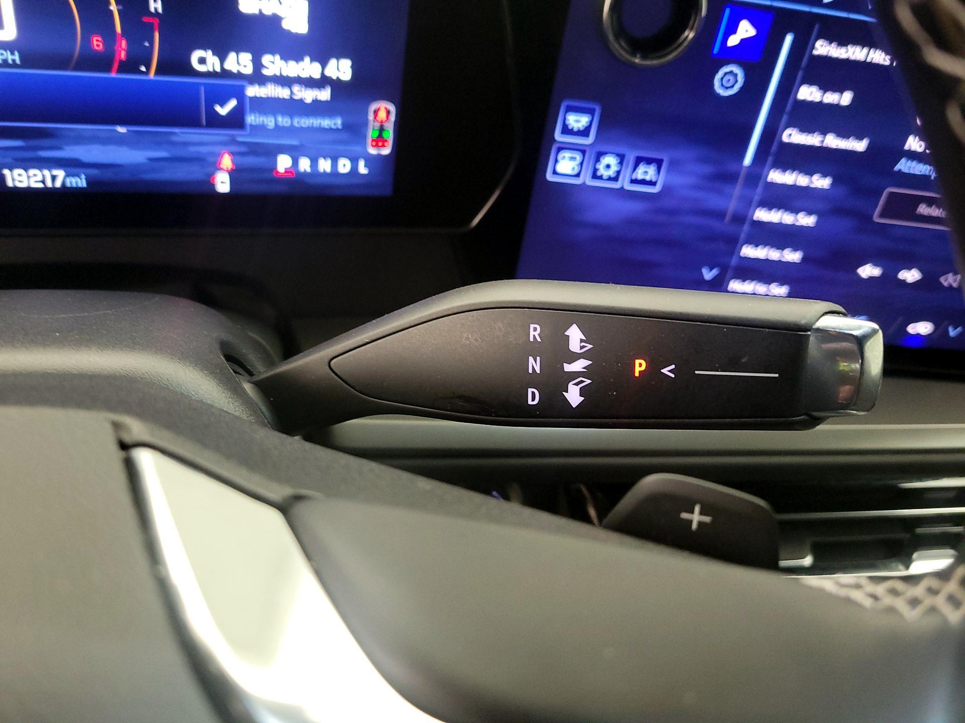 Thumbnail: 2025 Chevrolet Traverse - 18