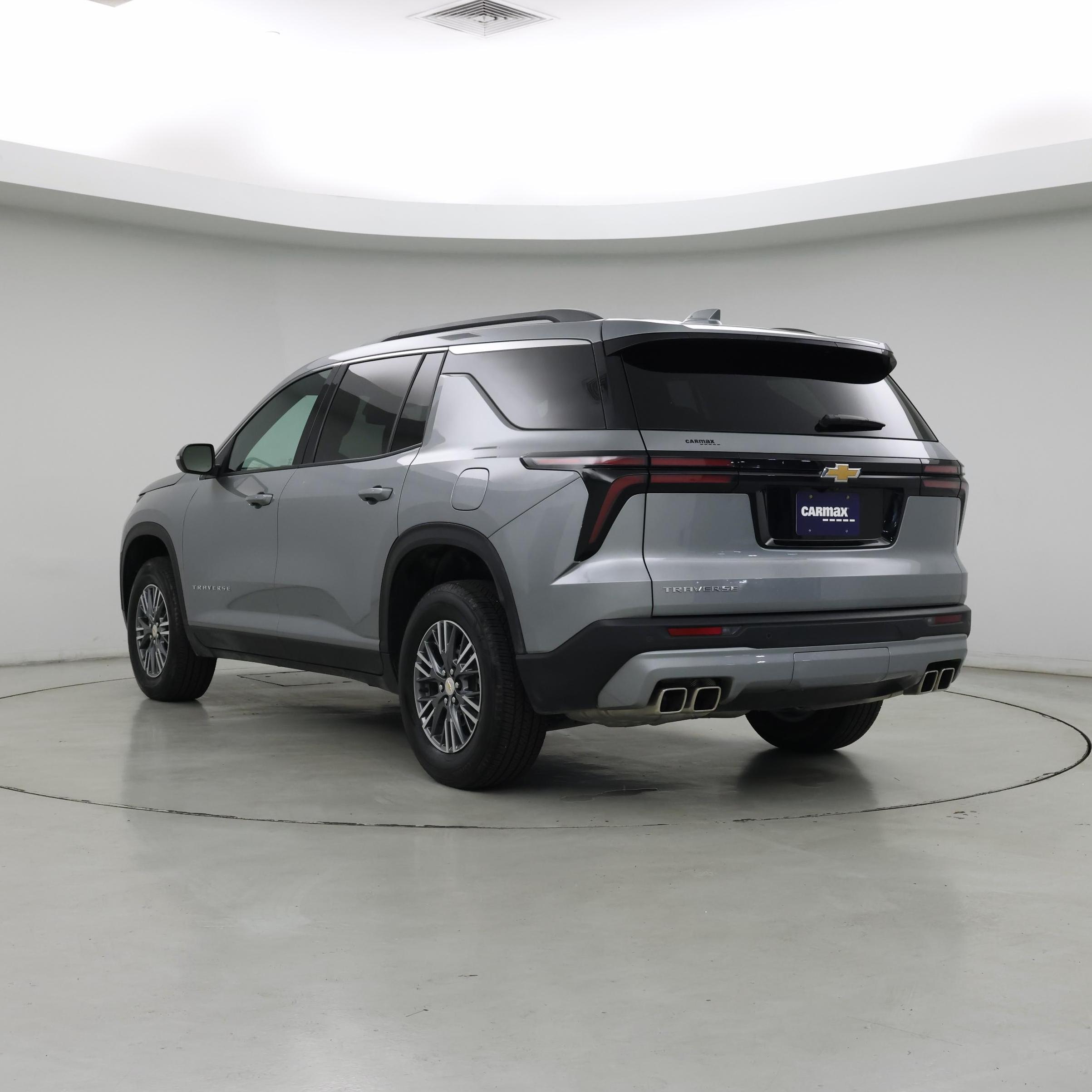 Thumbnail: 2025 Chevrolet Traverse - 2
