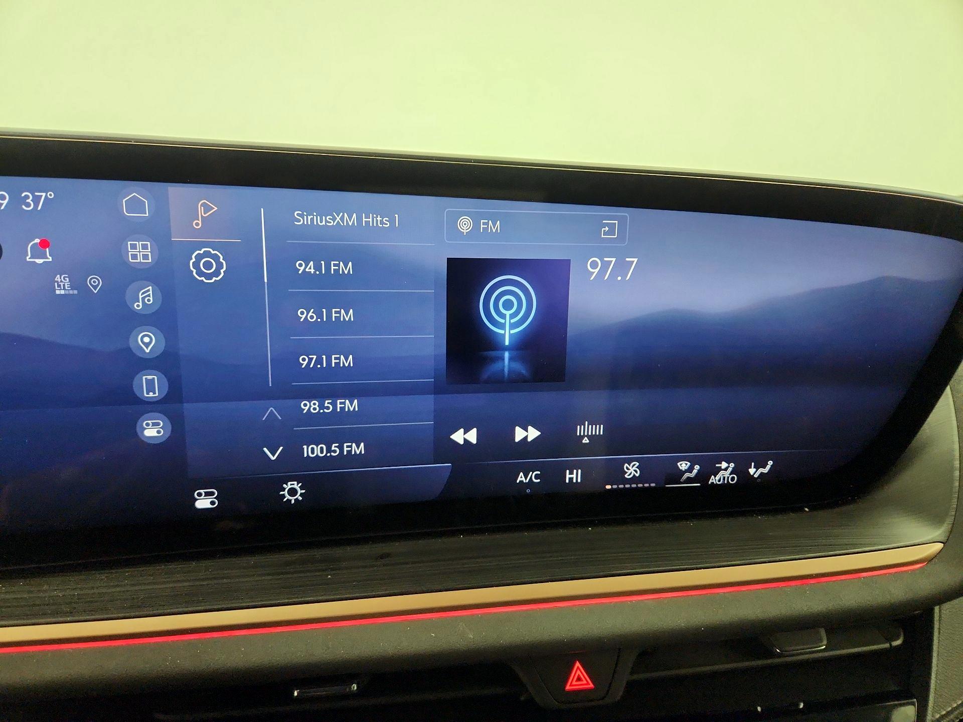 Thumbnail: 2025 Buick Envision - 15