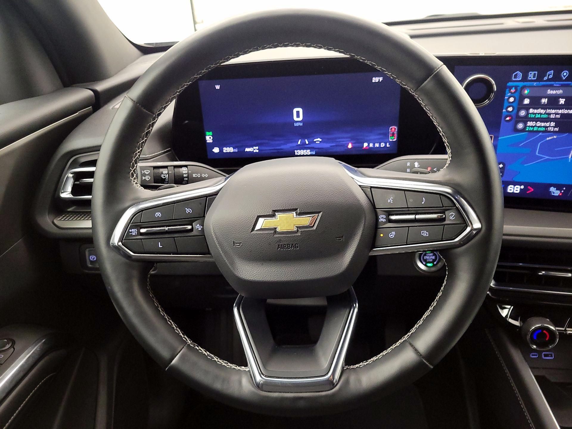 Thumbnail: 2025 Chevrolet Traverse - 10