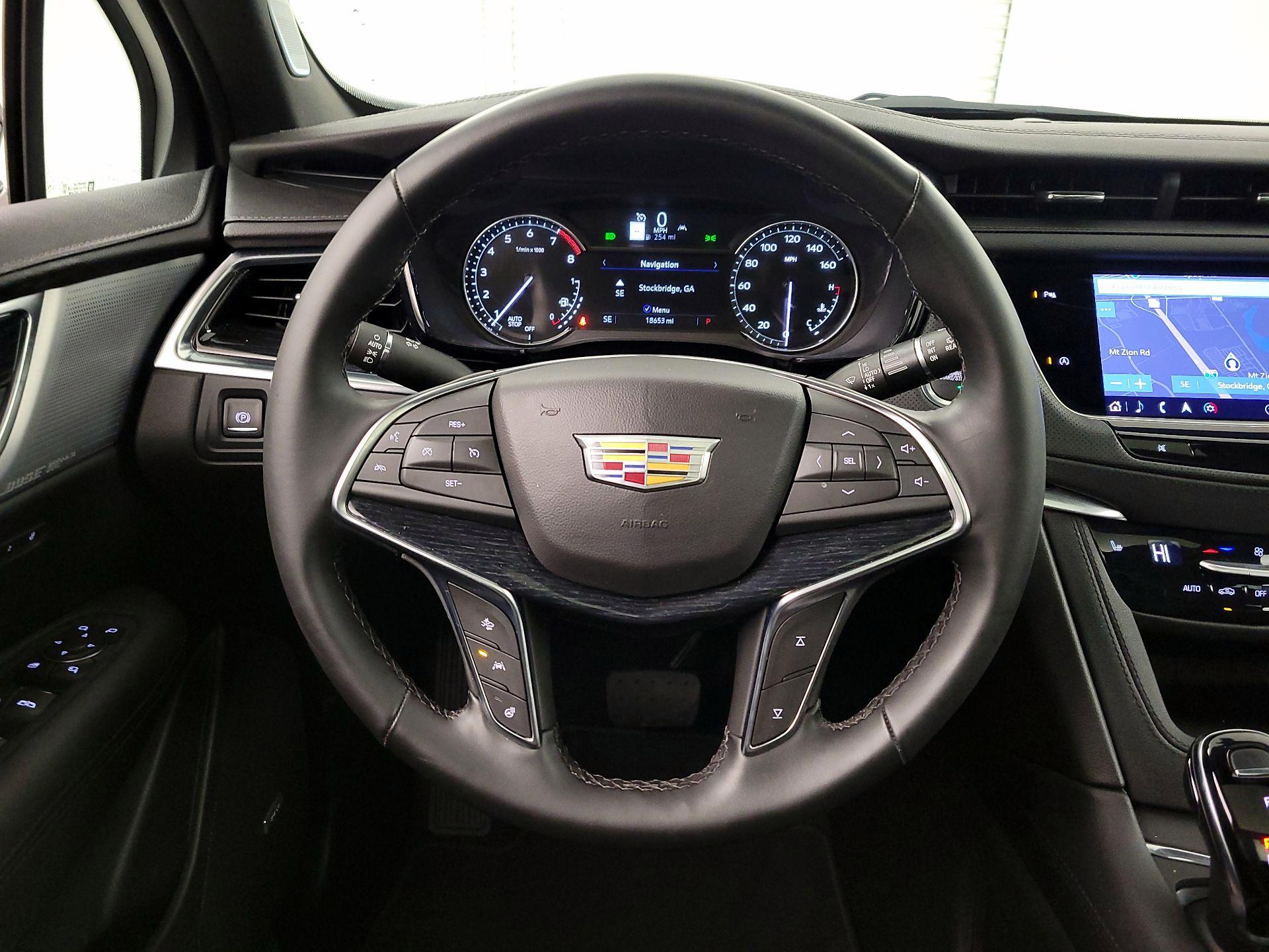 Thumbnail: 2025 Cadillac XT5 - 10