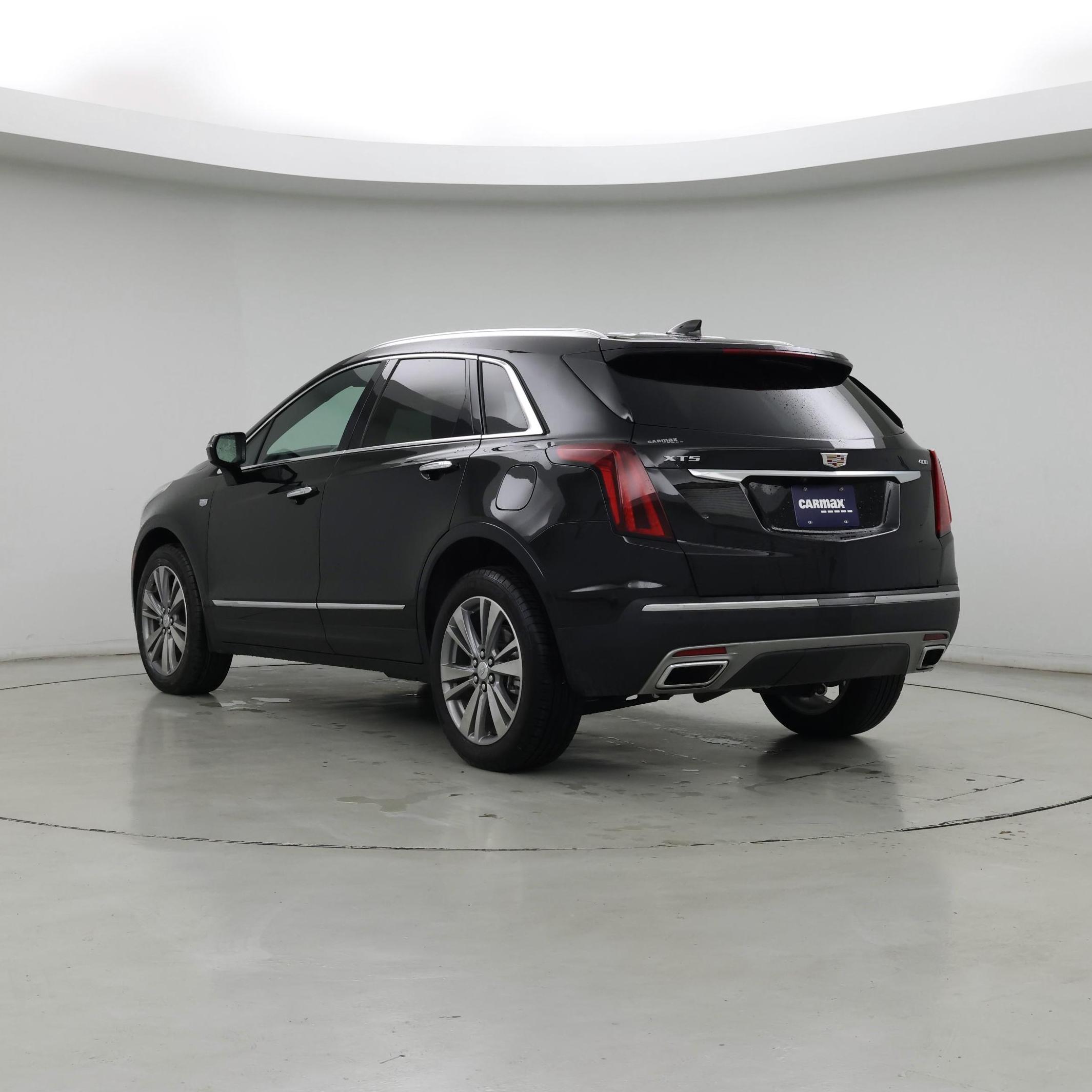 Thumbnail: 2025 Cadillac XT5 - 2