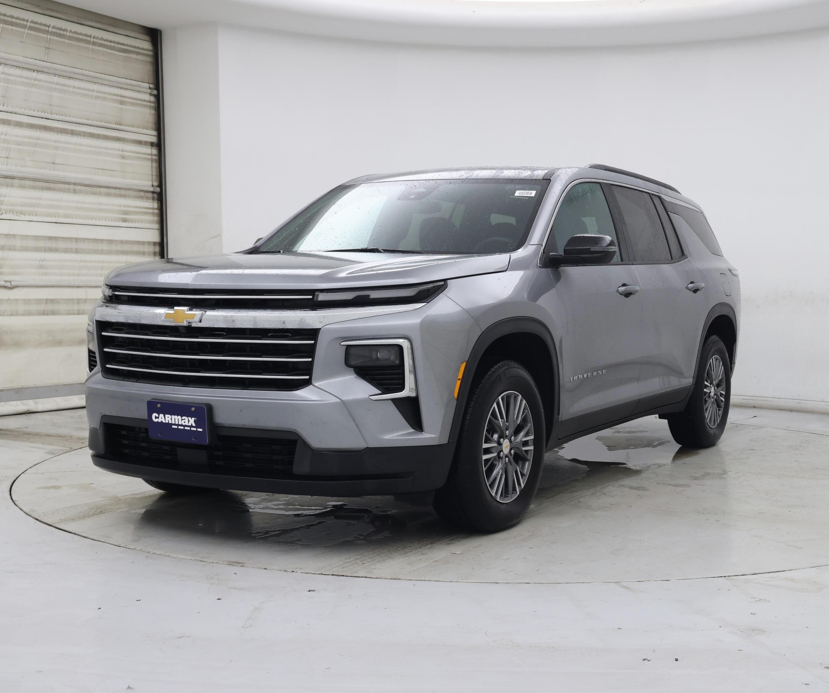 Thumbnail: 2025 Chevrolet Traverse - 4