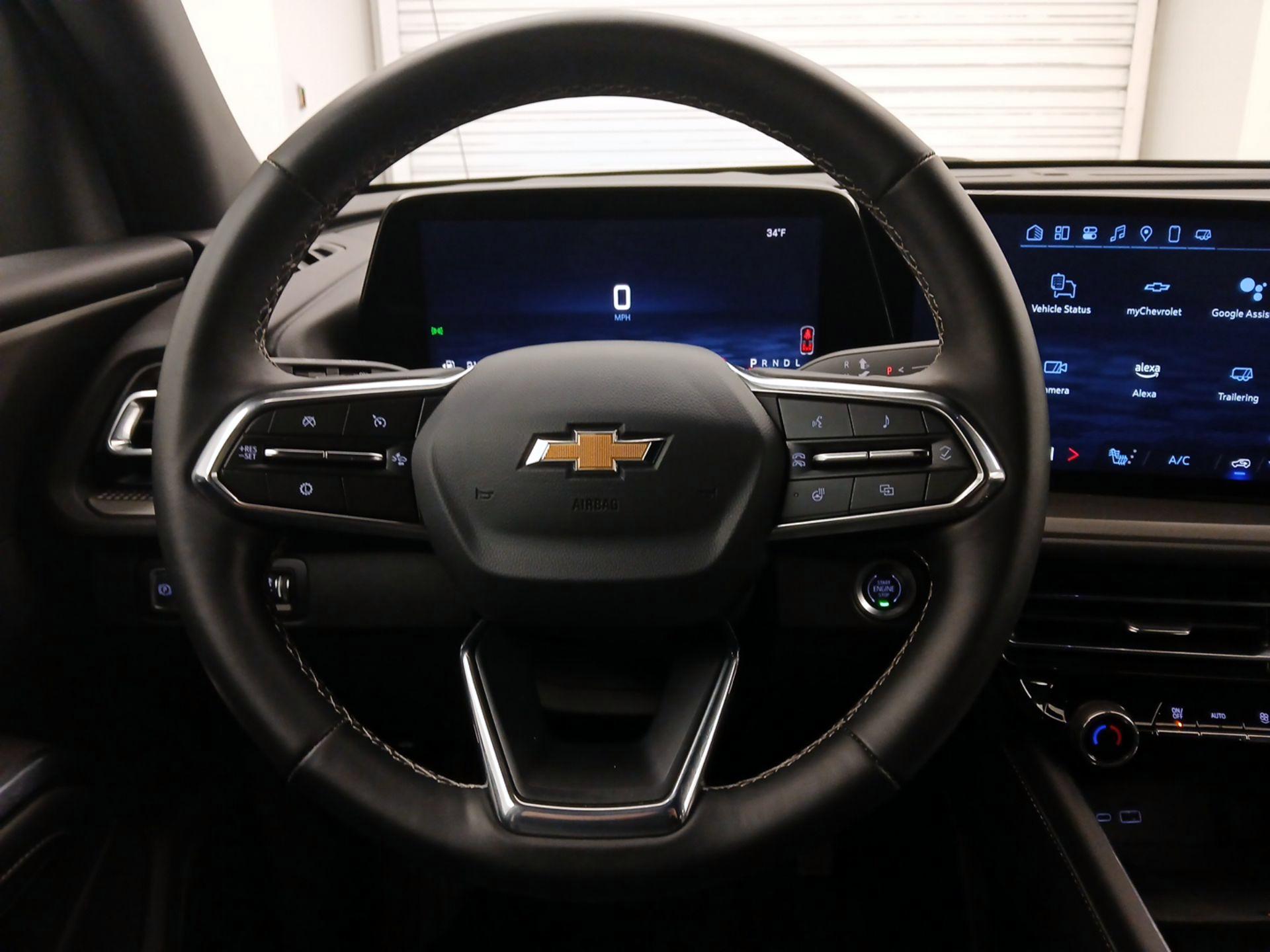 Thumbnail: 2025 Chevrolet Traverse - 10