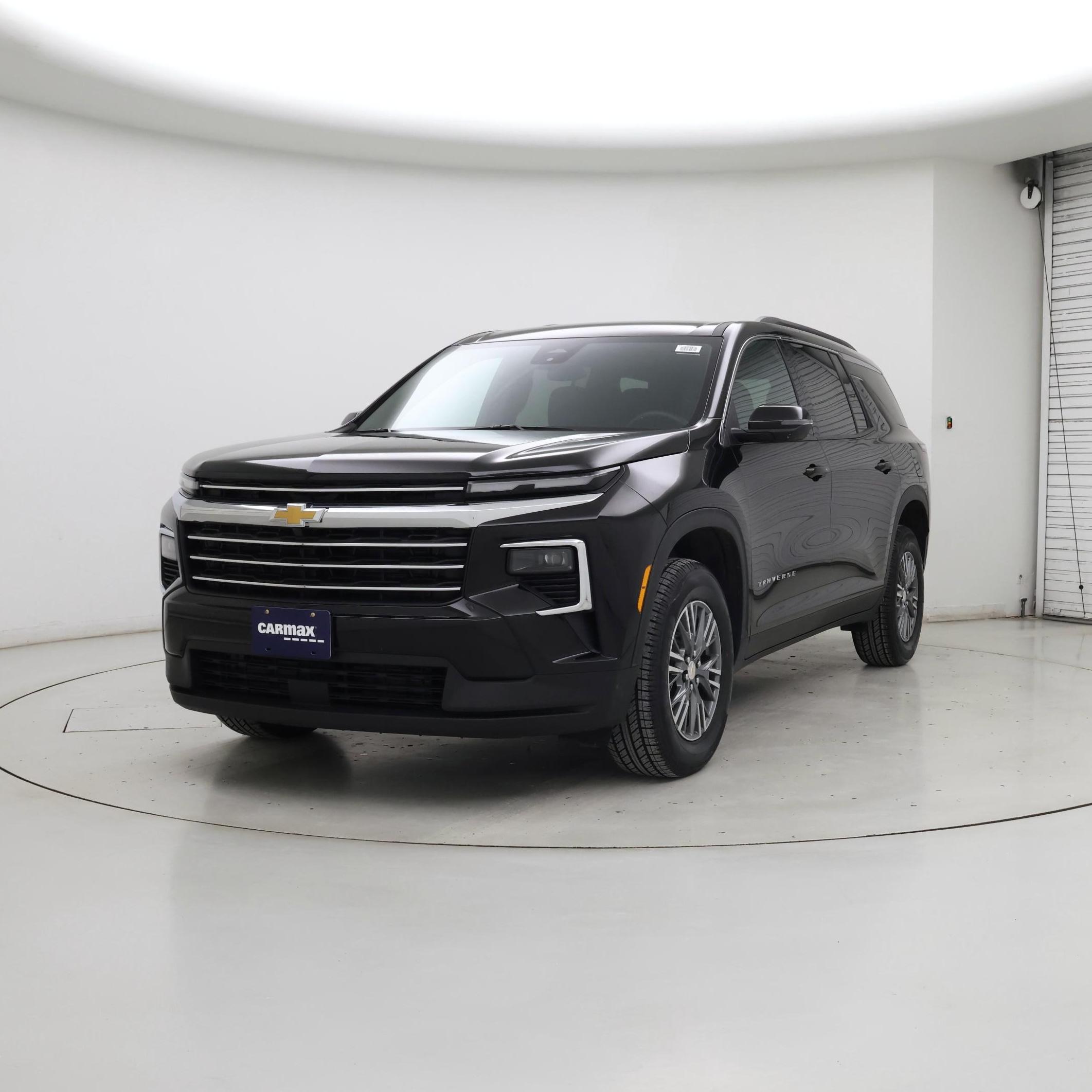 Thumbnail: 2025 Chevrolet Traverse - 4