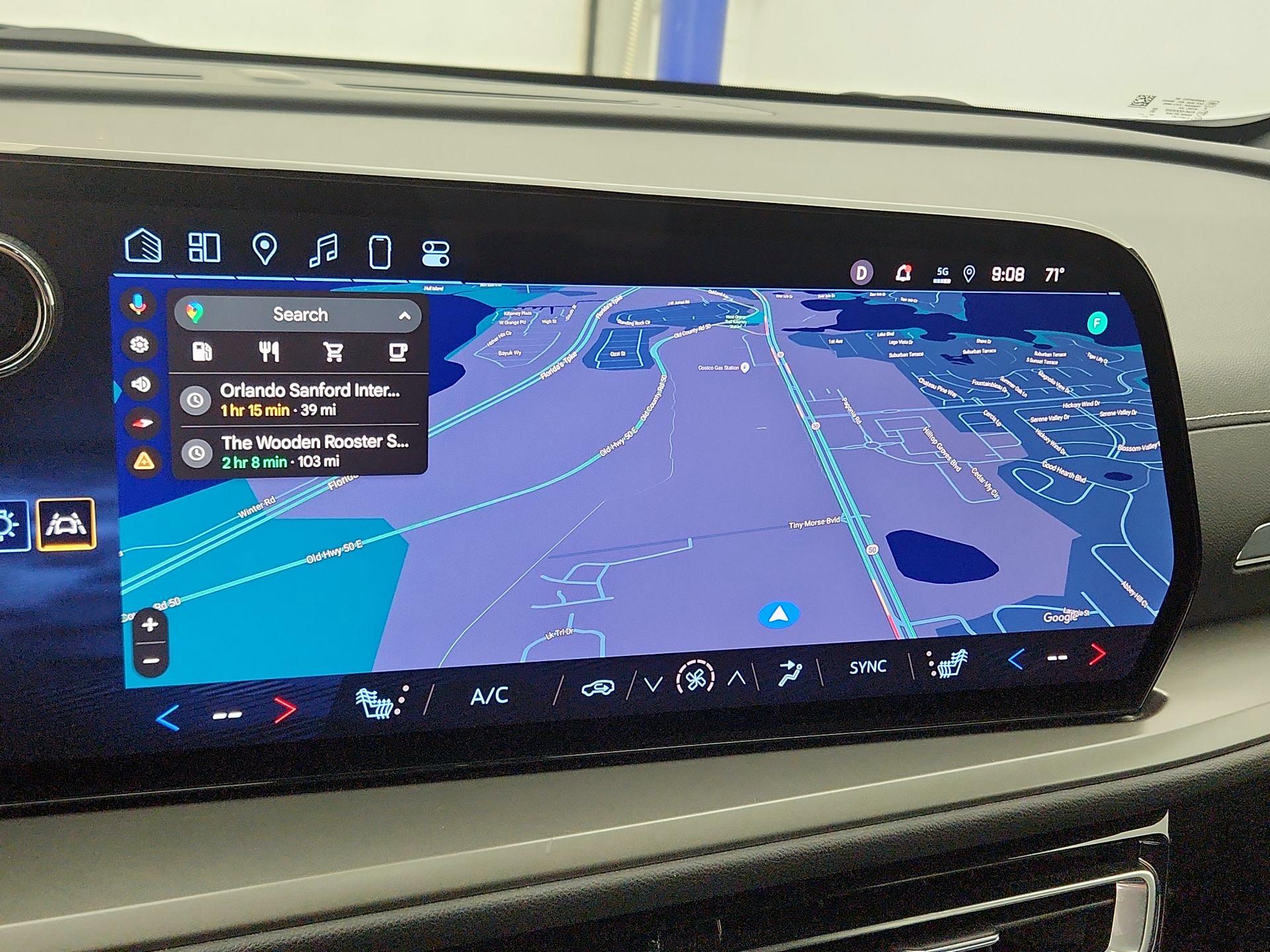 Thumbnail: 2025 Chevrolet Traverse - 14