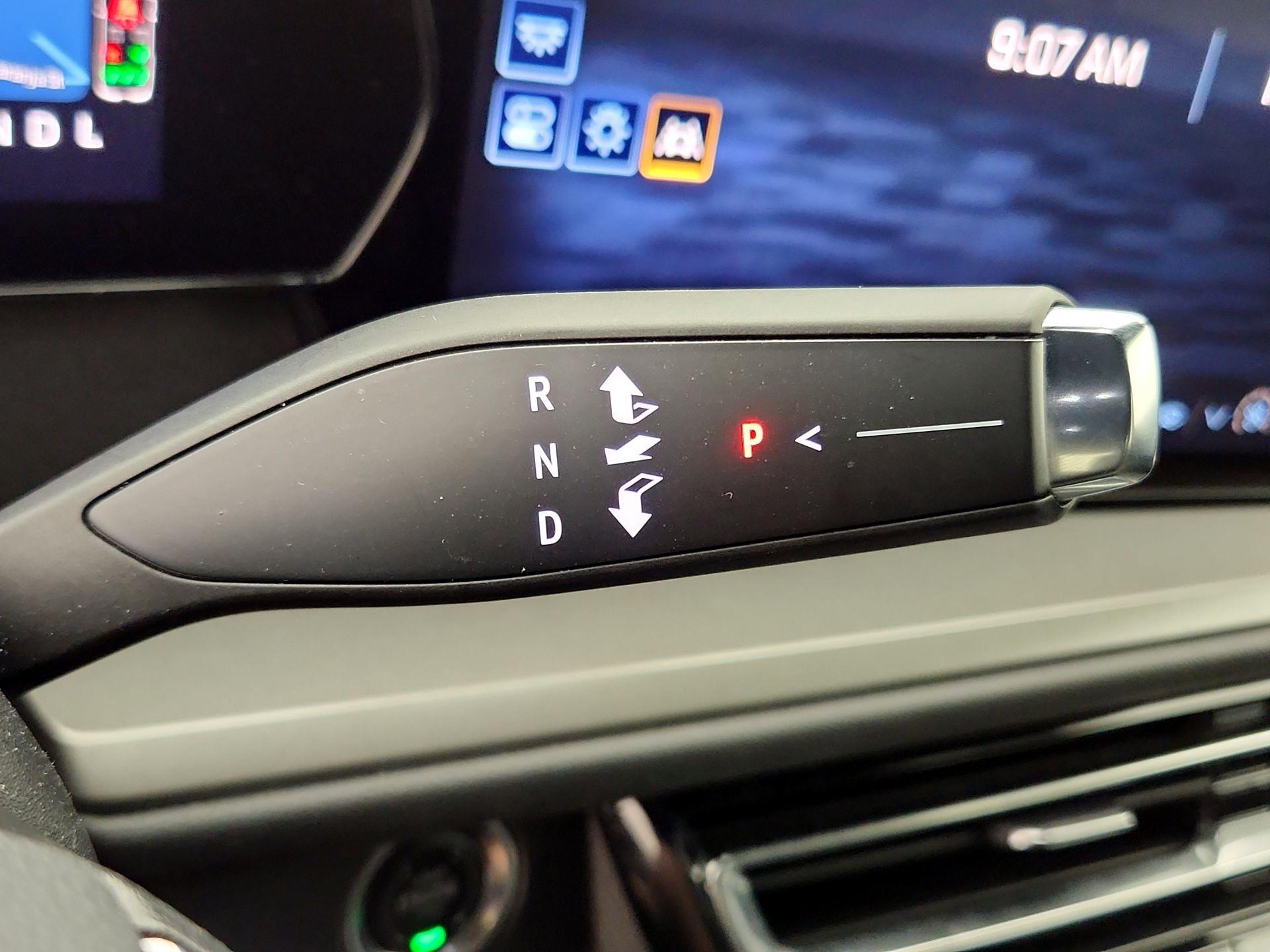 Thumbnail: 2025 Chevrolet Traverse - 18