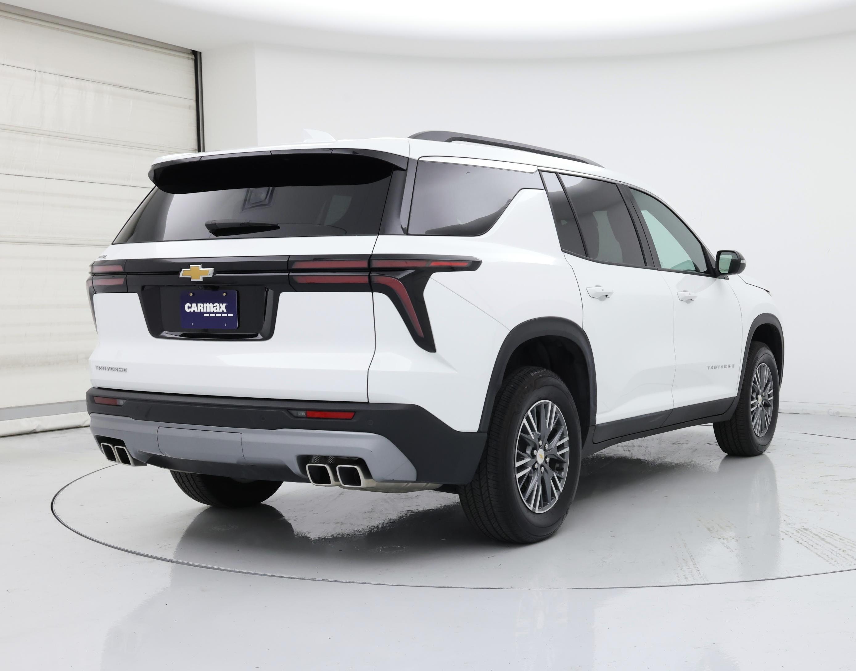 Thumbnail: 2025 Chevrolet Traverse - 8