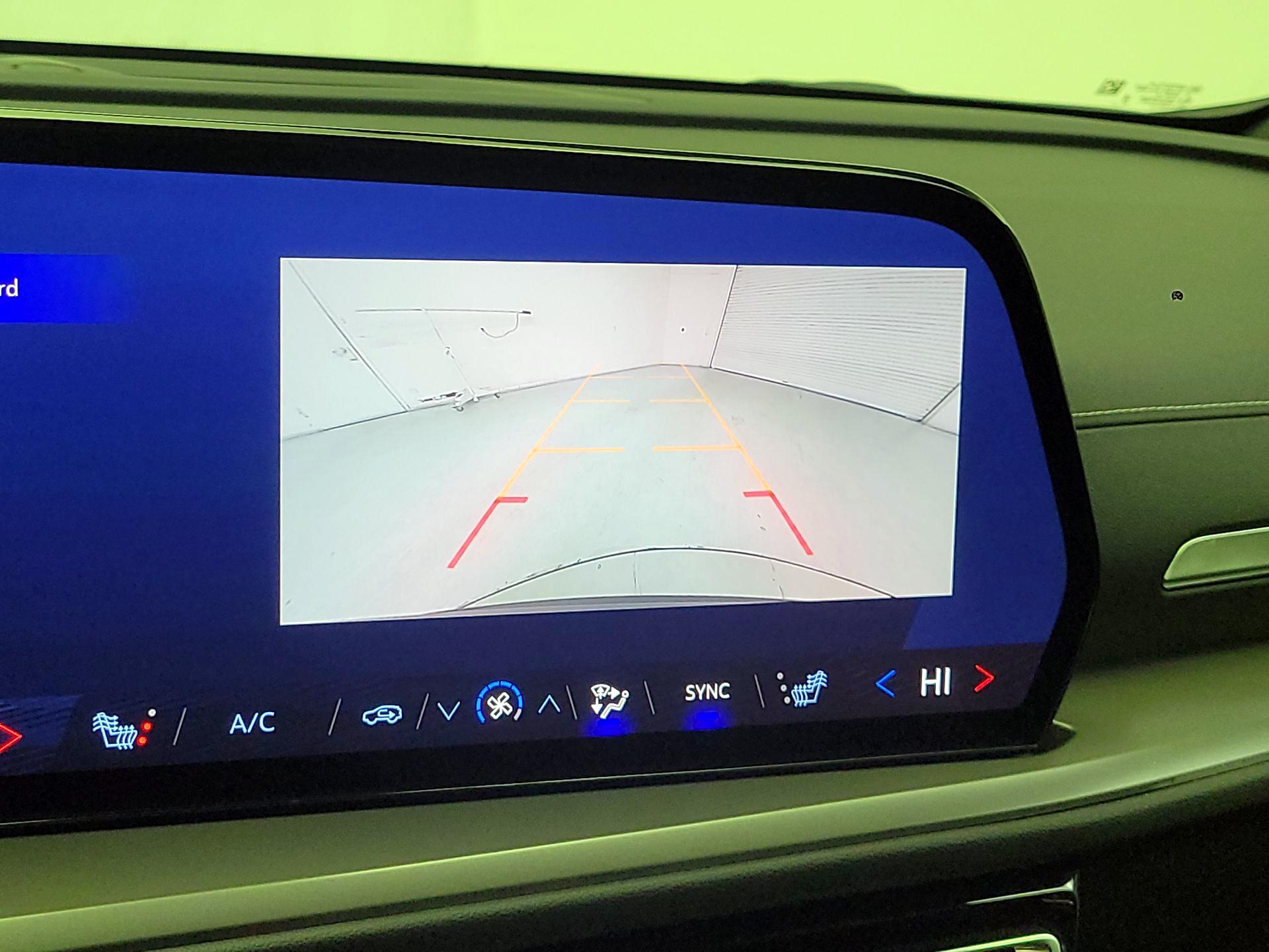 Thumbnail: 2025 Chevrolet Traverse - 15