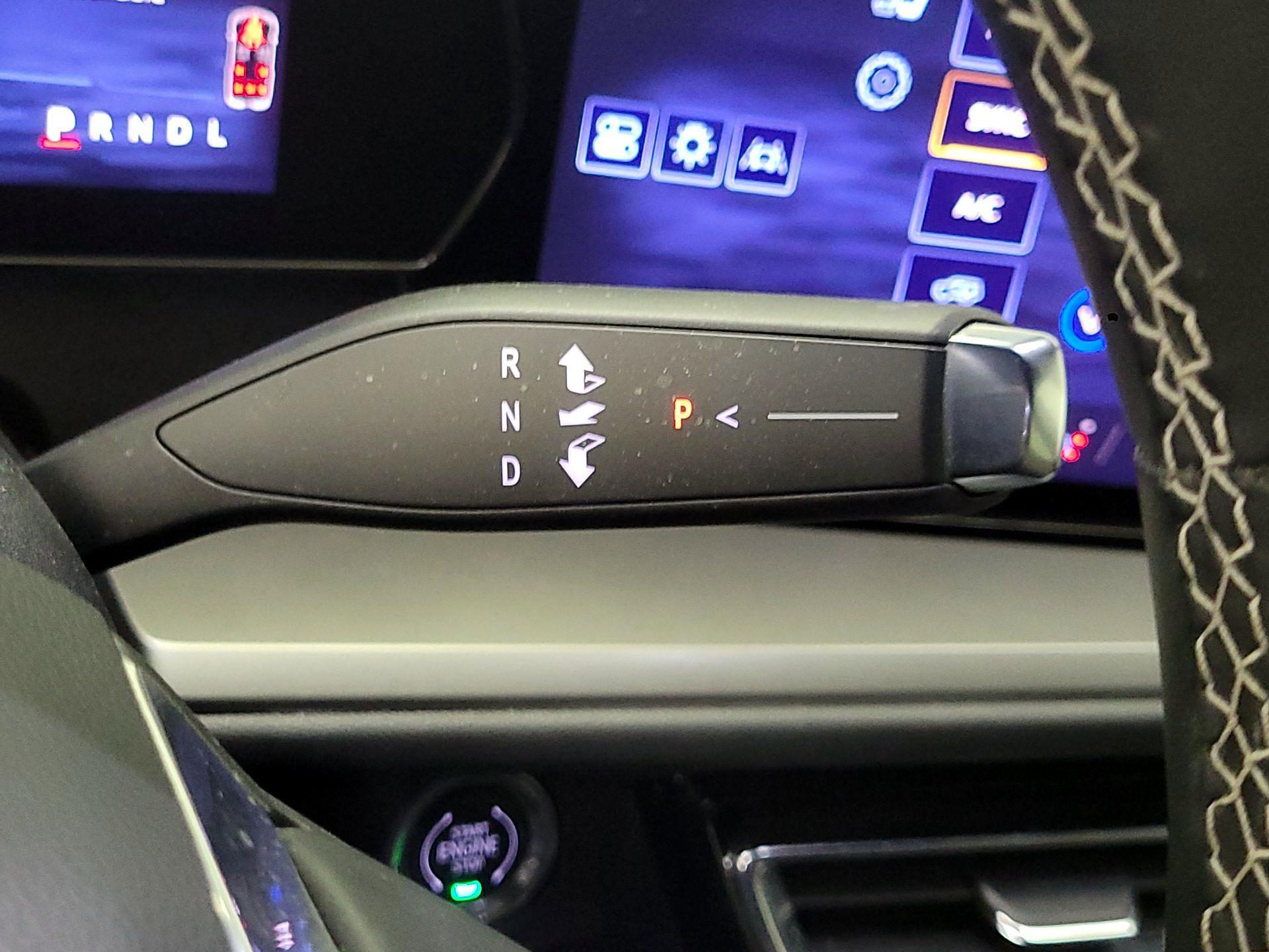 Thumbnail: 2025 Chevrolet Traverse - 18