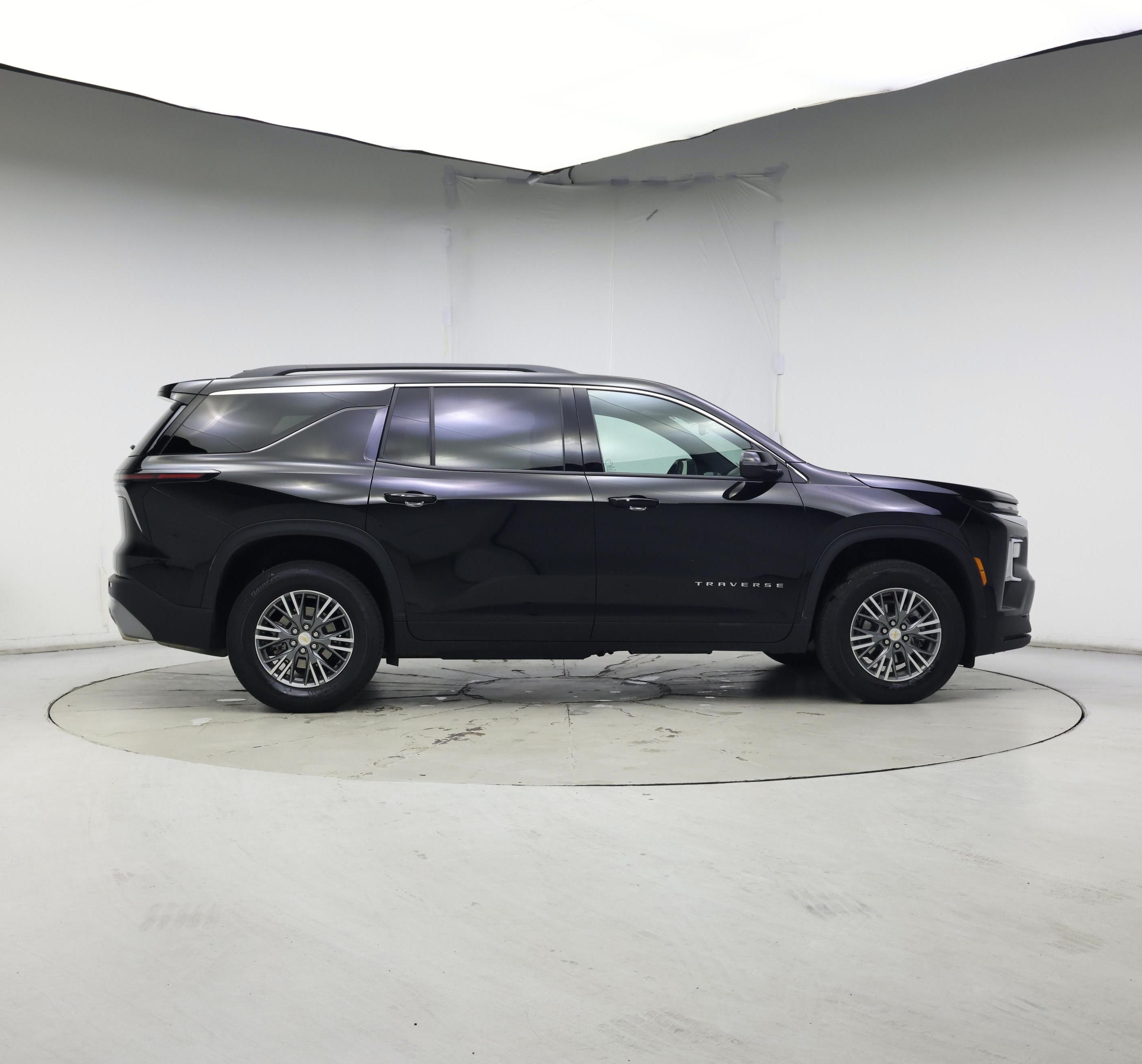 Thumbnail: 2025 Chevrolet Traverse - 7