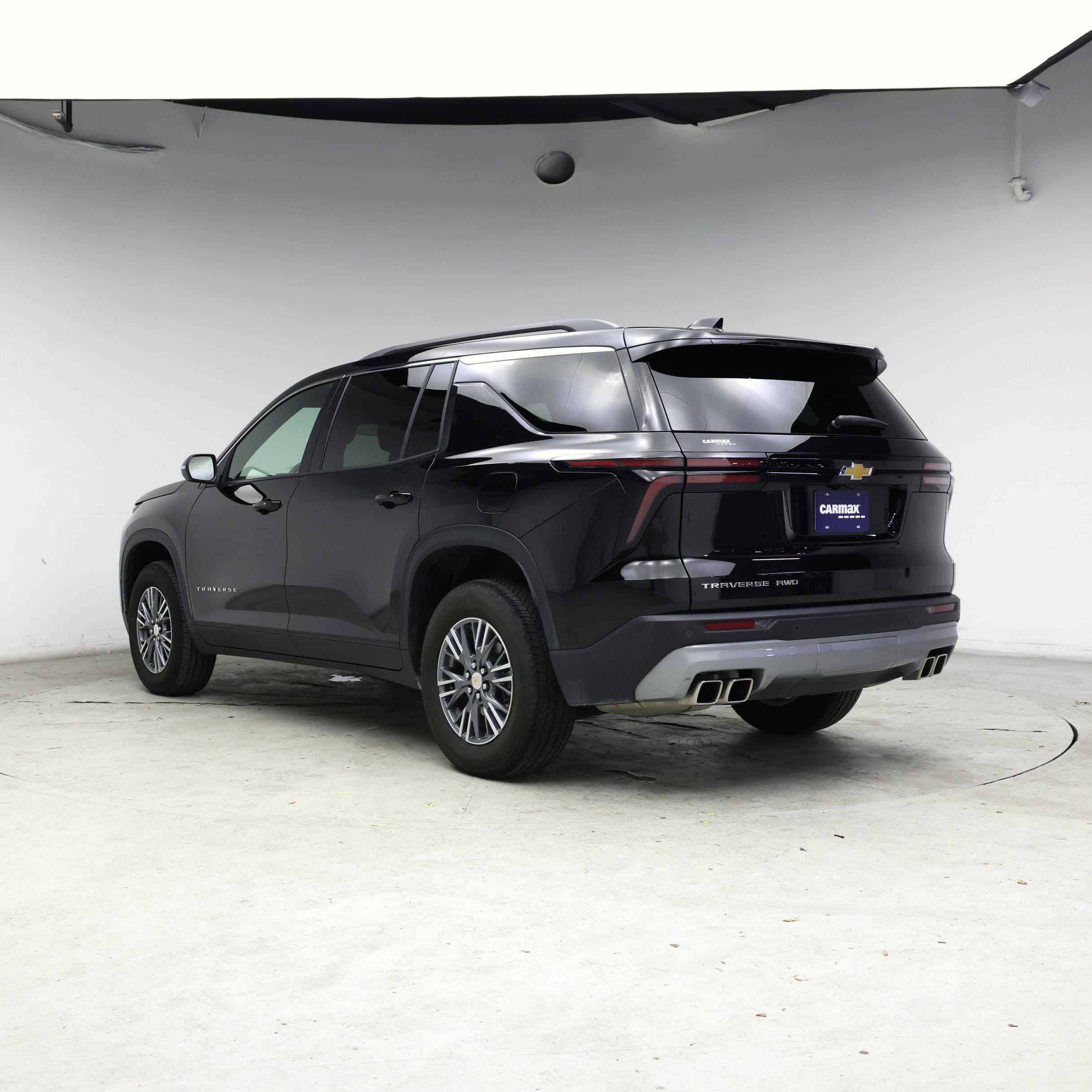 Thumbnail: 2025 Chevrolet Traverse - 2