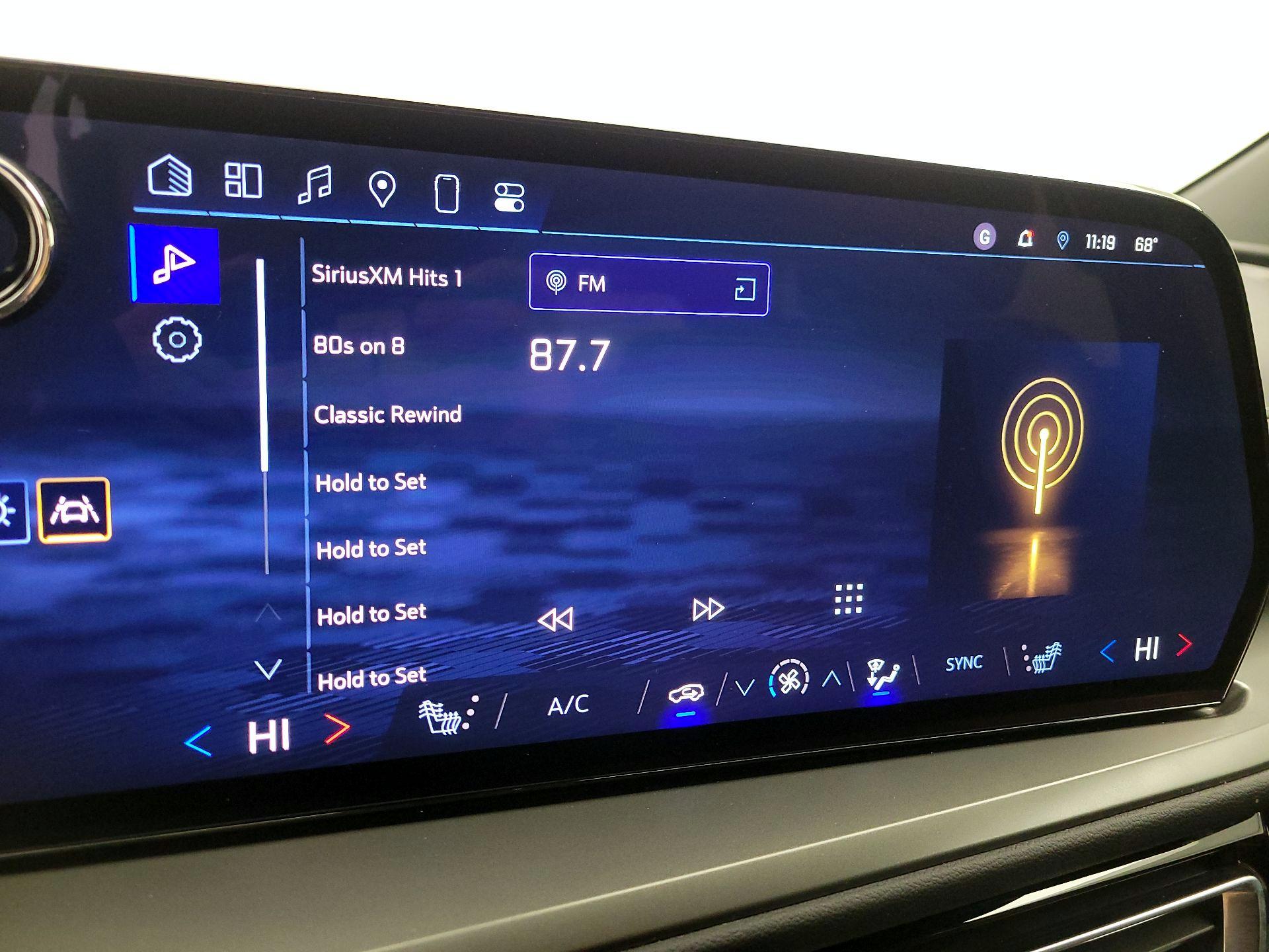 Thumbnail: 2025 Chevrolet Traverse - 15