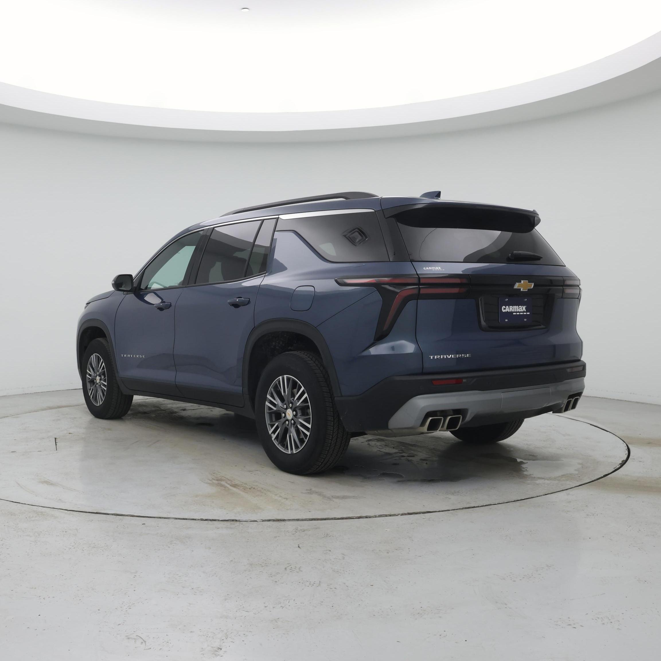 Thumbnail: 2025 Chevrolet Traverse - 2