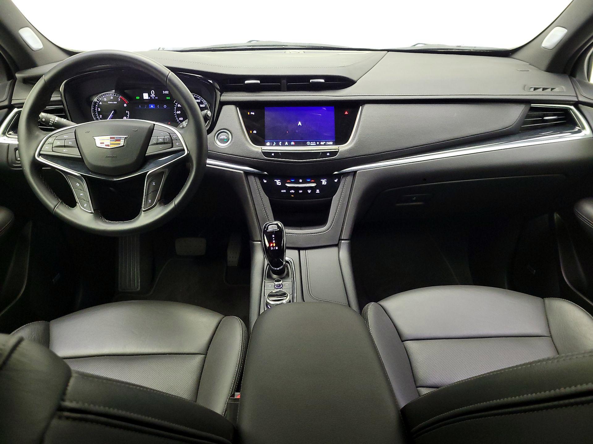 Thumbnail: 2025 Cadillac XT5 - 9