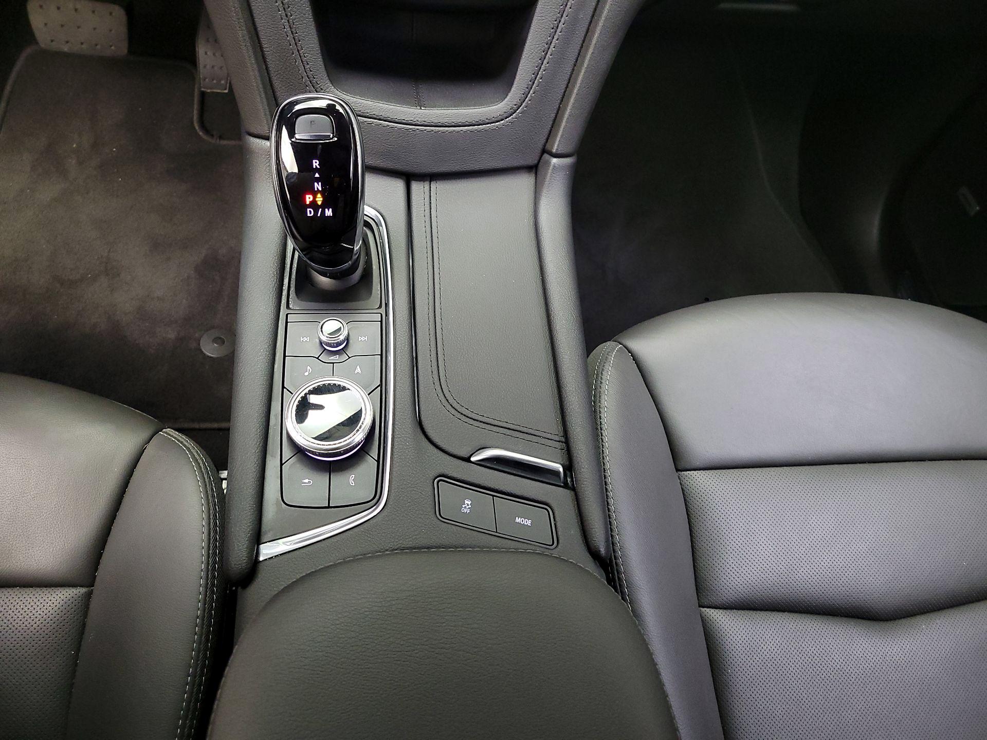 Thumbnail: 2025 Cadillac XT5 - 18