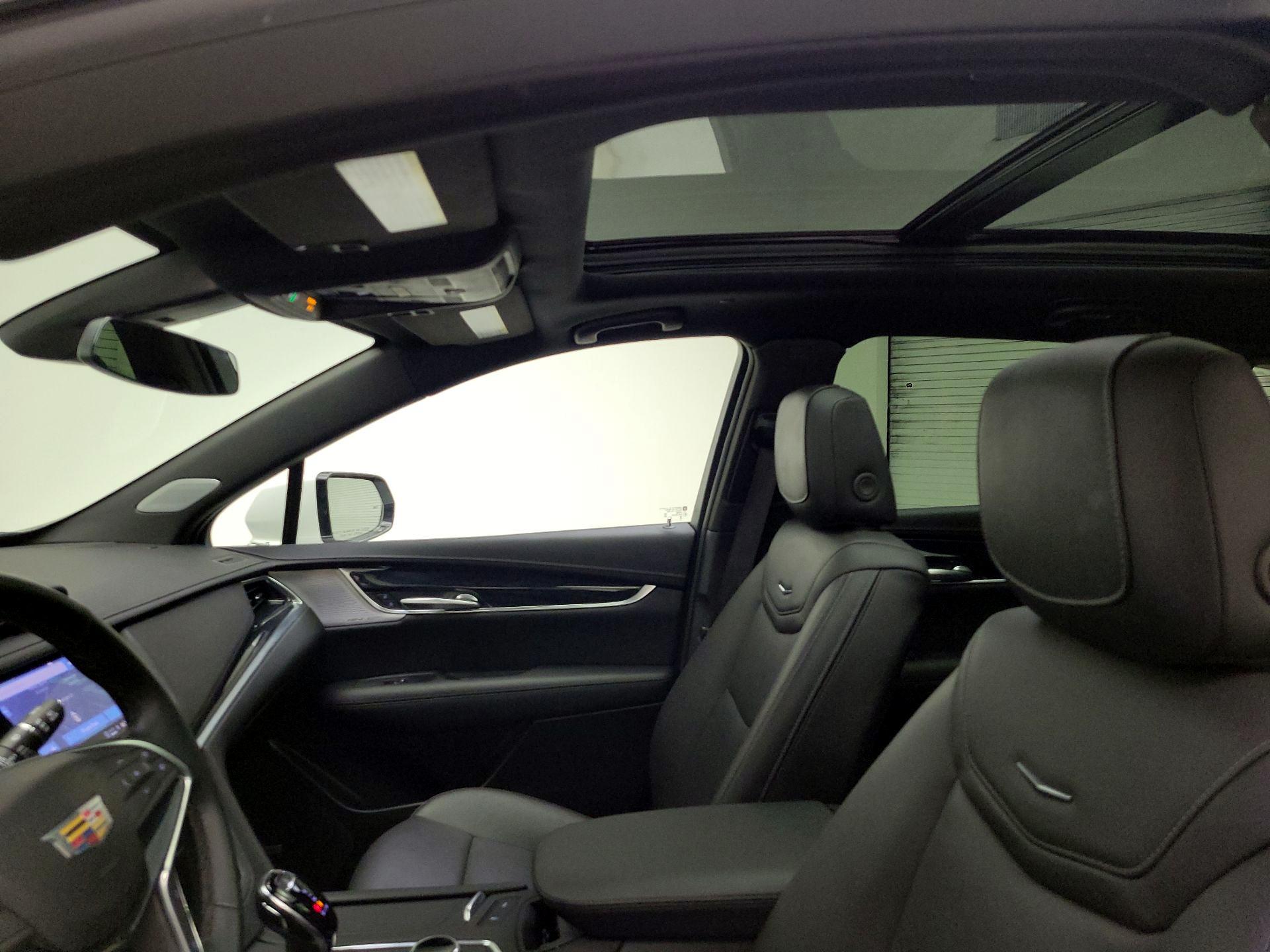 Thumbnail: 2025 Cadillac XT5 - 20