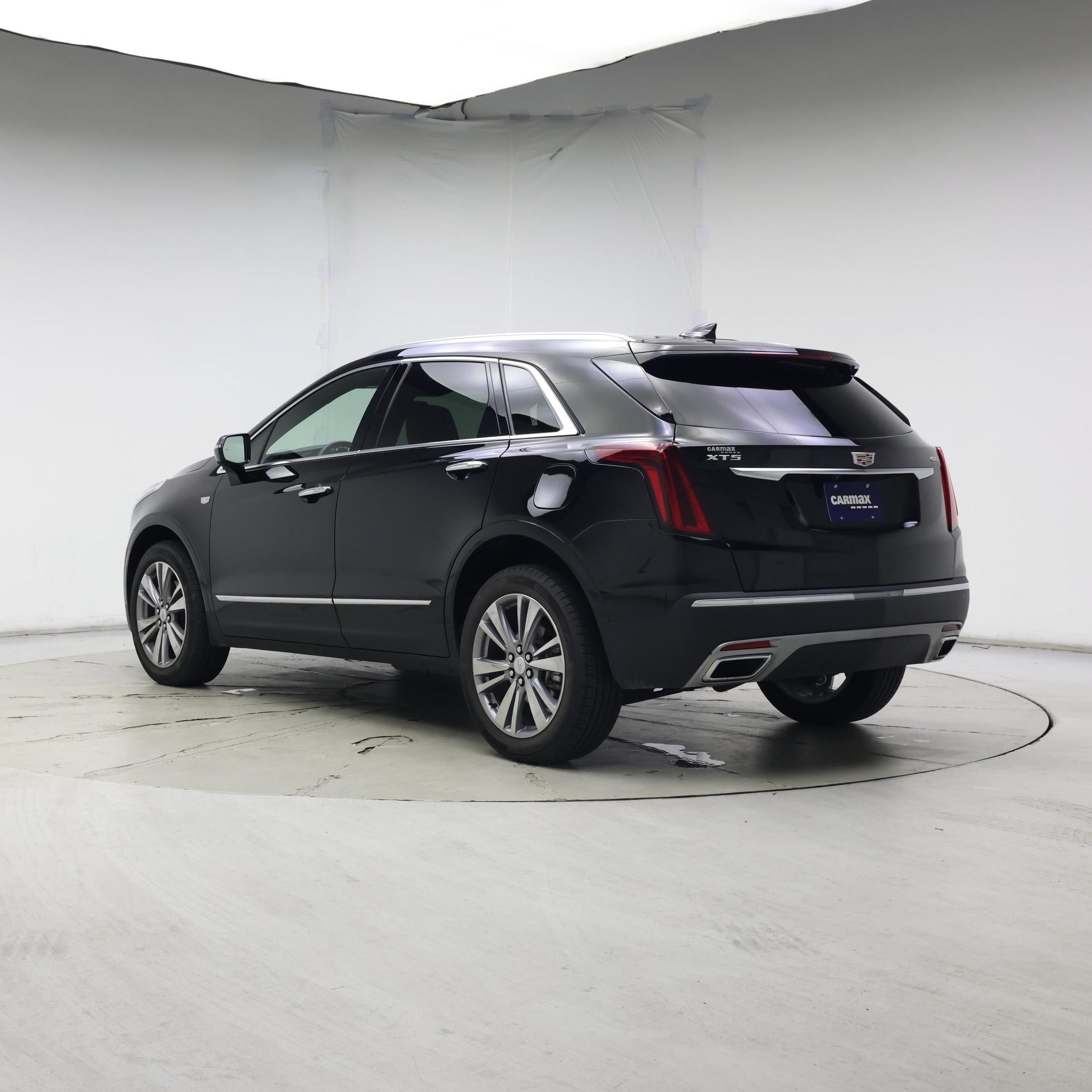 Thumbnail: 2025 Cadillac XT5 - 2