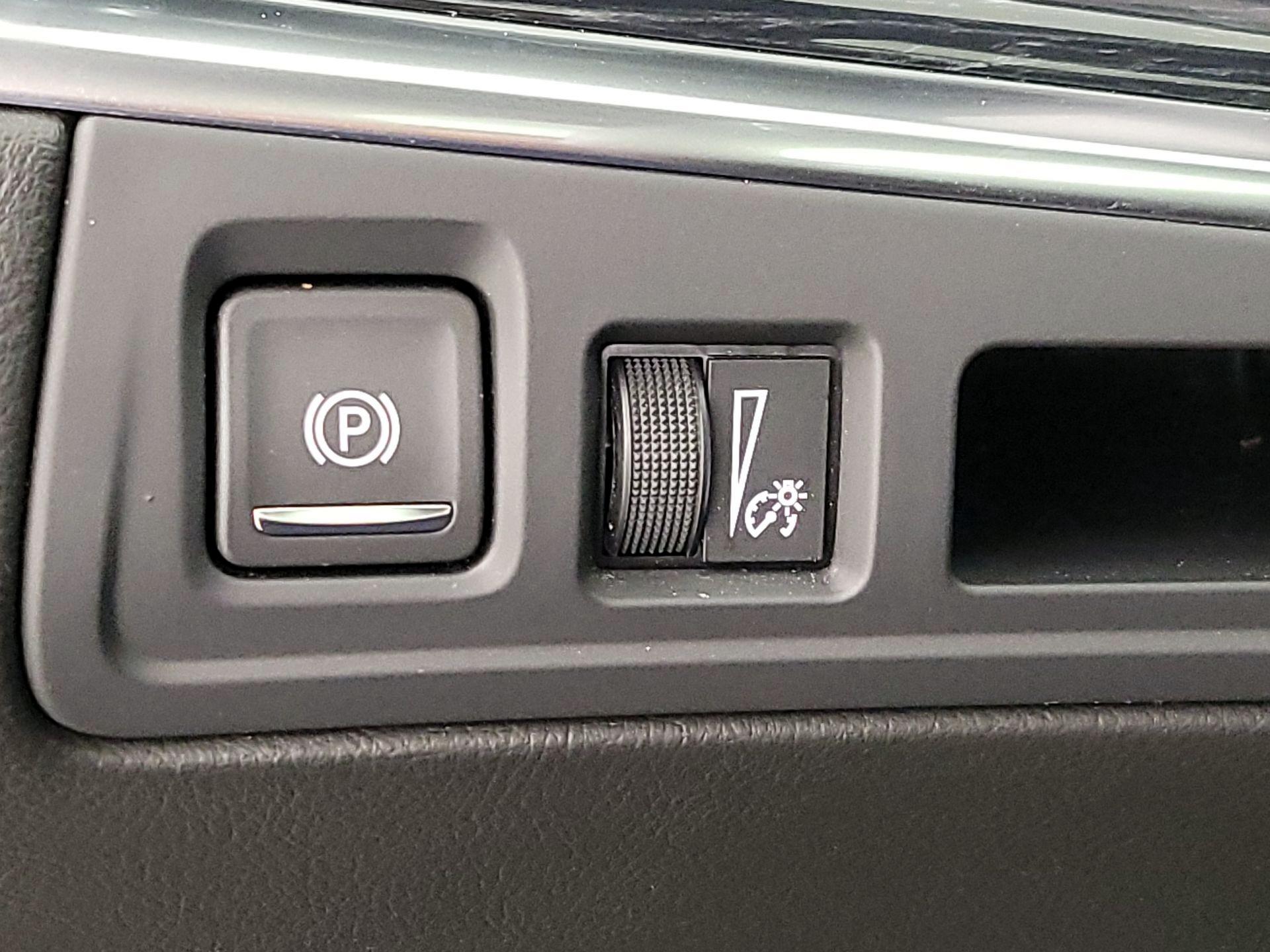 Thumbnail: 2025 Cadillac XT5 - 13