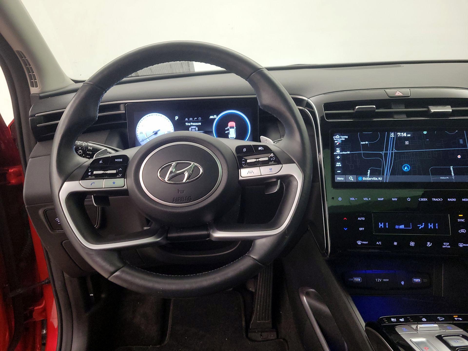 Thumbnail: 2022 Hyundai Tucson - 10