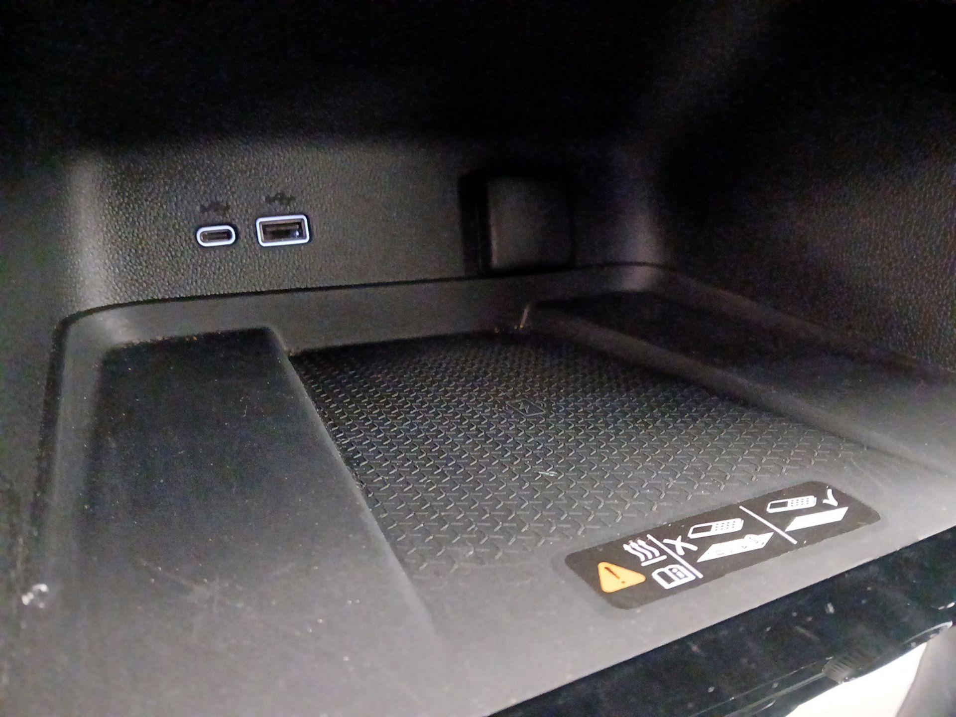 Thumbnail: 2025 Chevrolet Traverse - 19