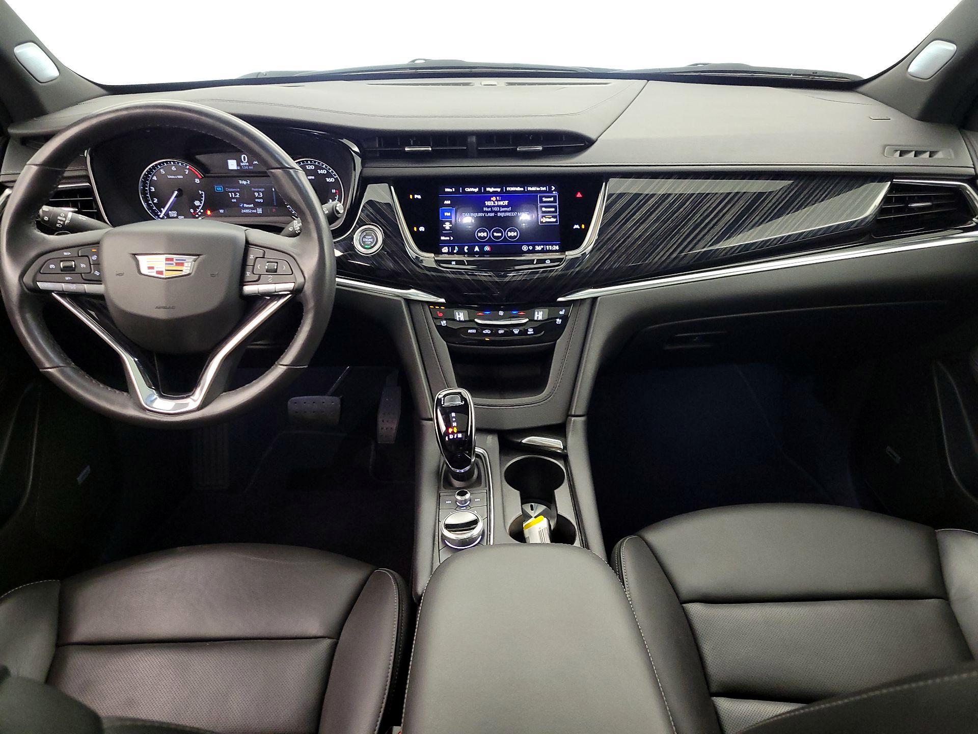 Thumbnail: 2025 Cadillac XT6 - 9